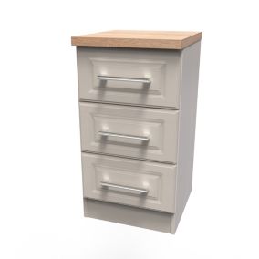 Kent Ready assembled Matt beige light oak effect 3 Drawer Bedside chest (H)695mm (W)395mm (D)415mm