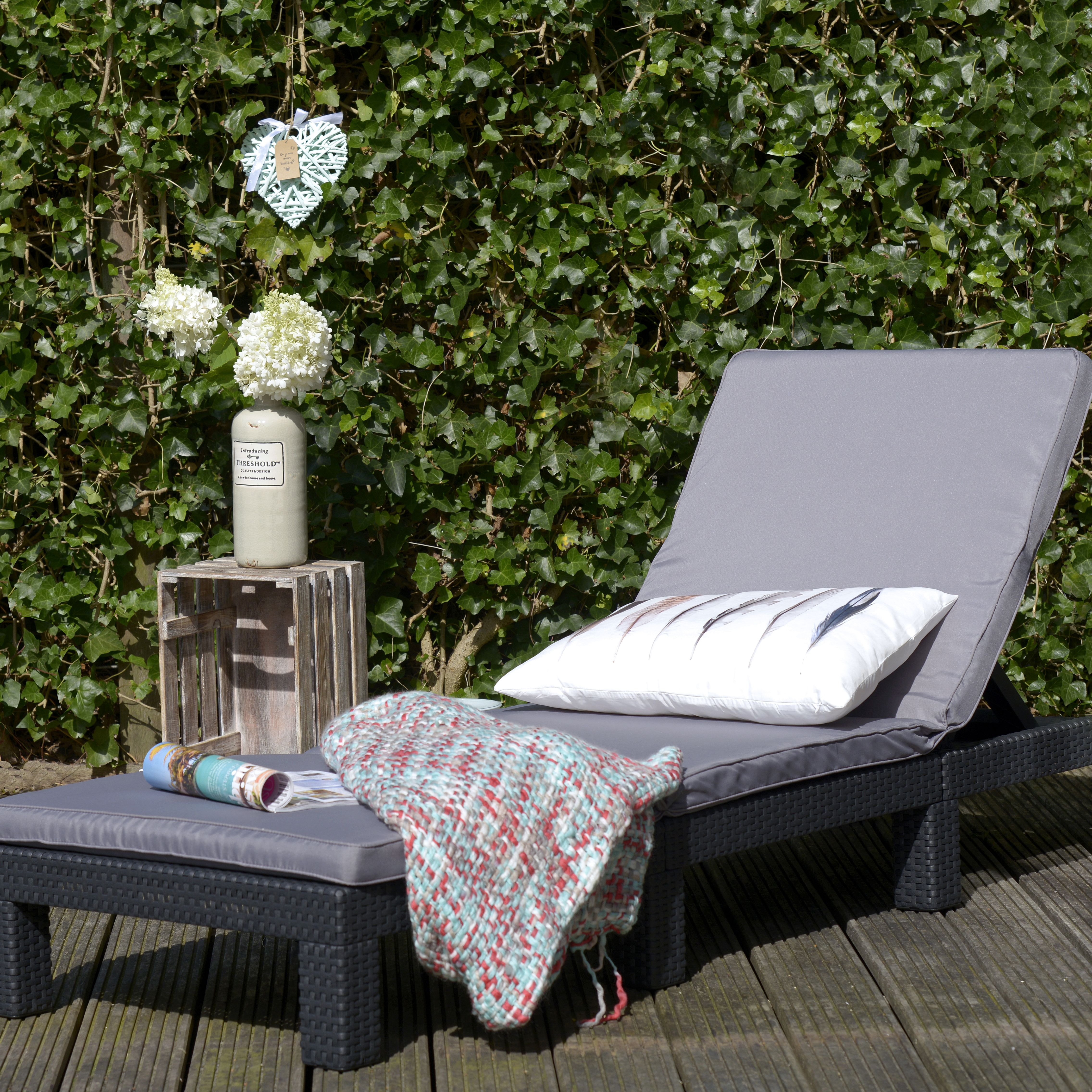 Allibert daytona sunlounger graphite new arrivals