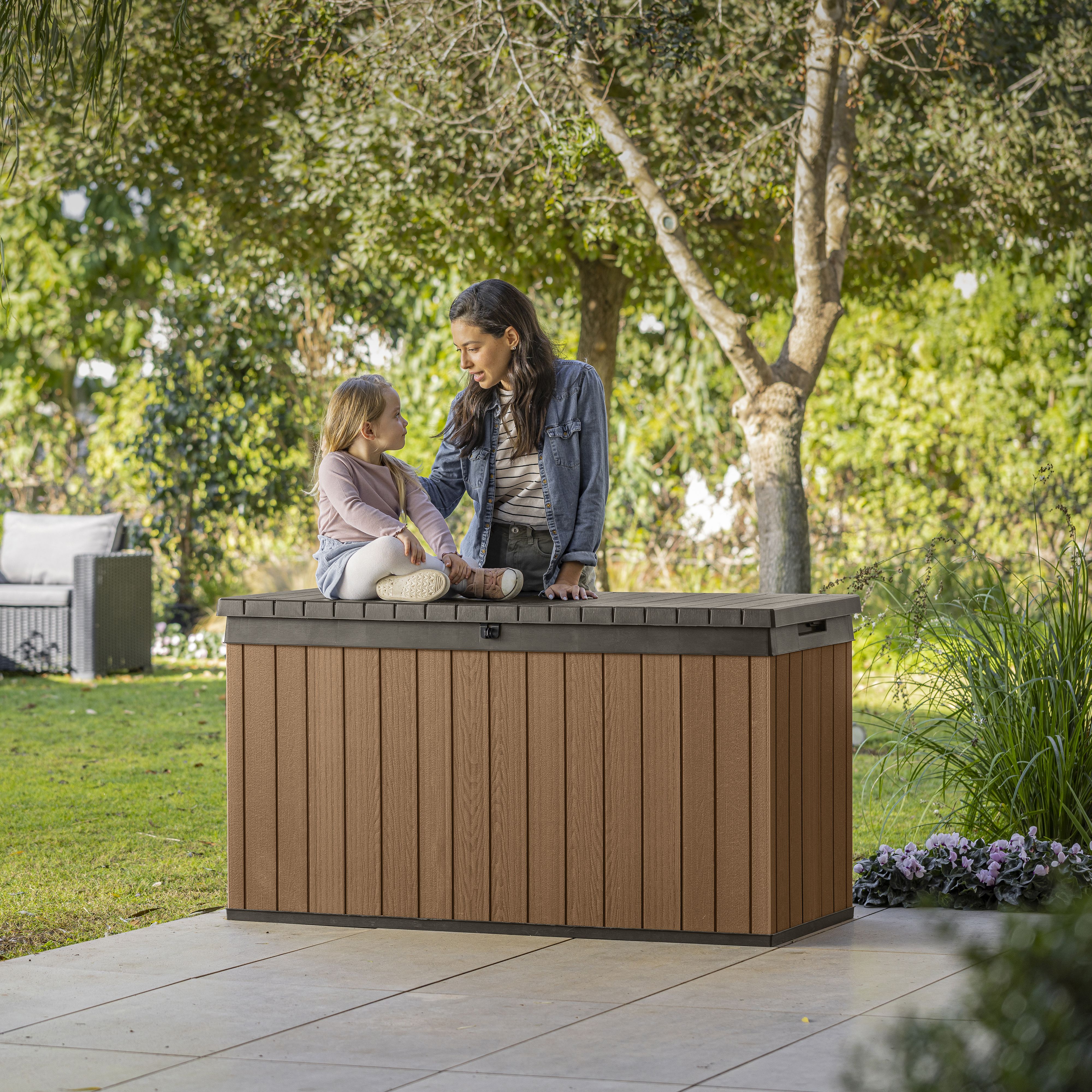 Keter patio wood effect on sale garden storage bench box