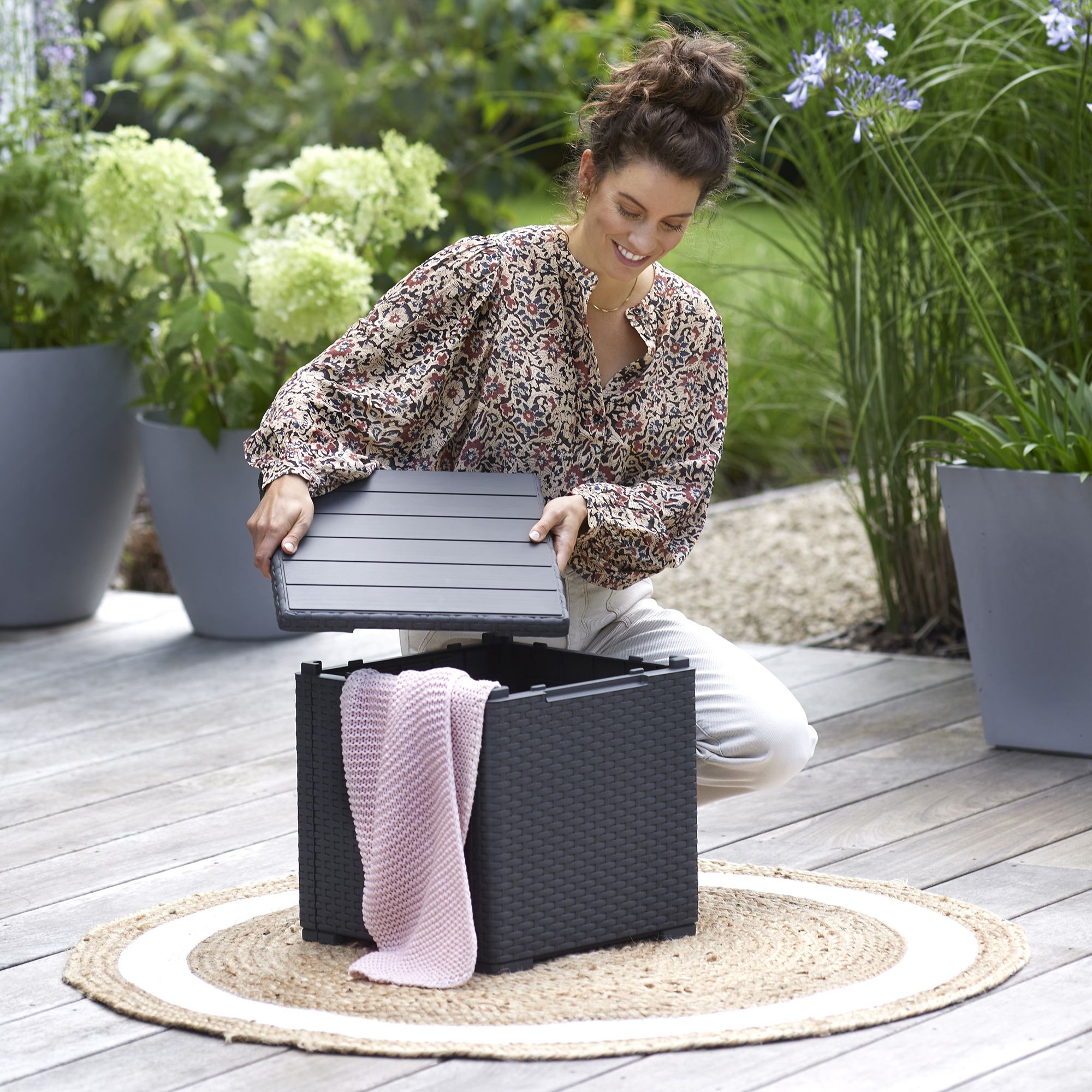 Keter Graphite 38.1L Garden storage box 370mm Tradepoint