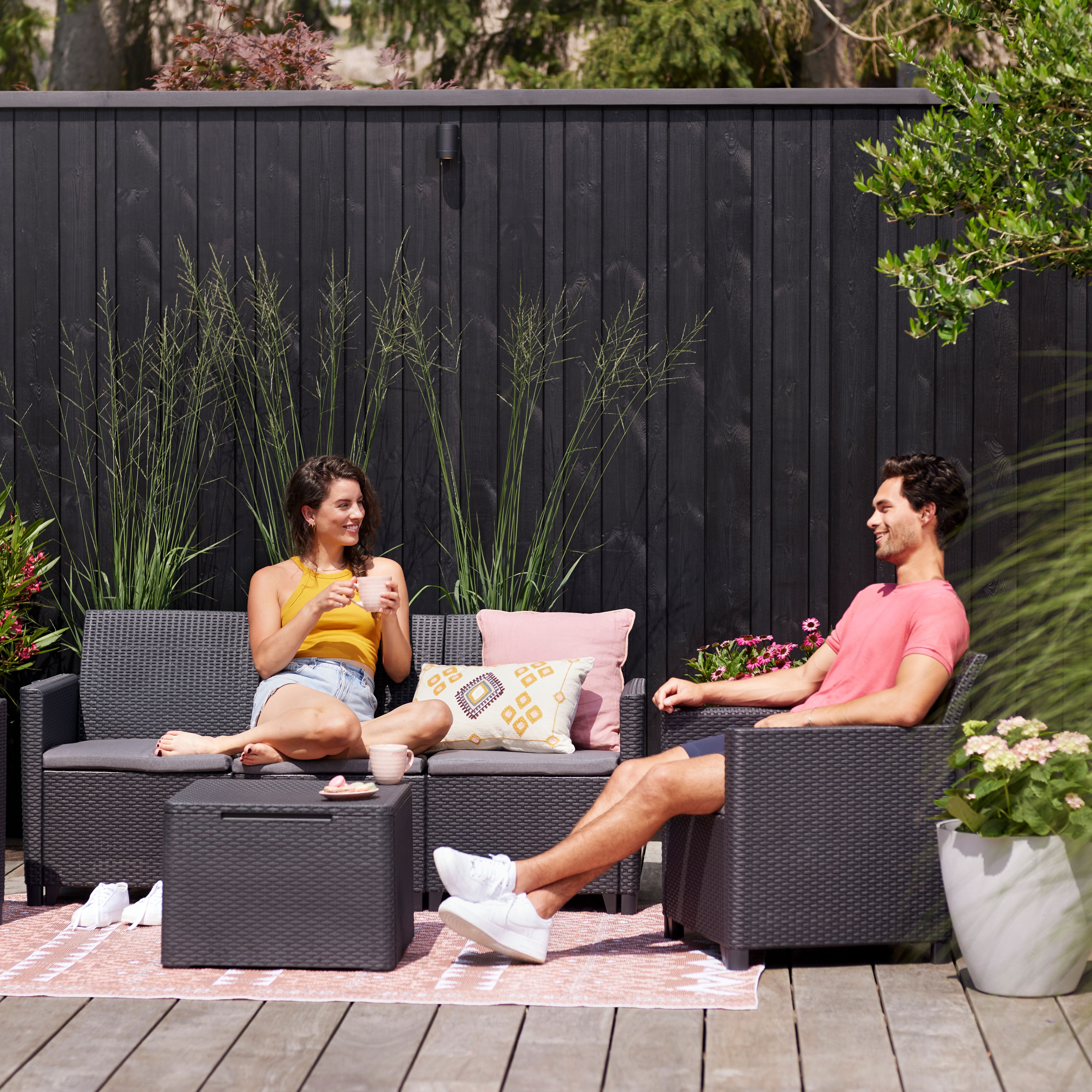 Keter Marie Grey Rattan effect Rattan effect 5 Seater Coffee set