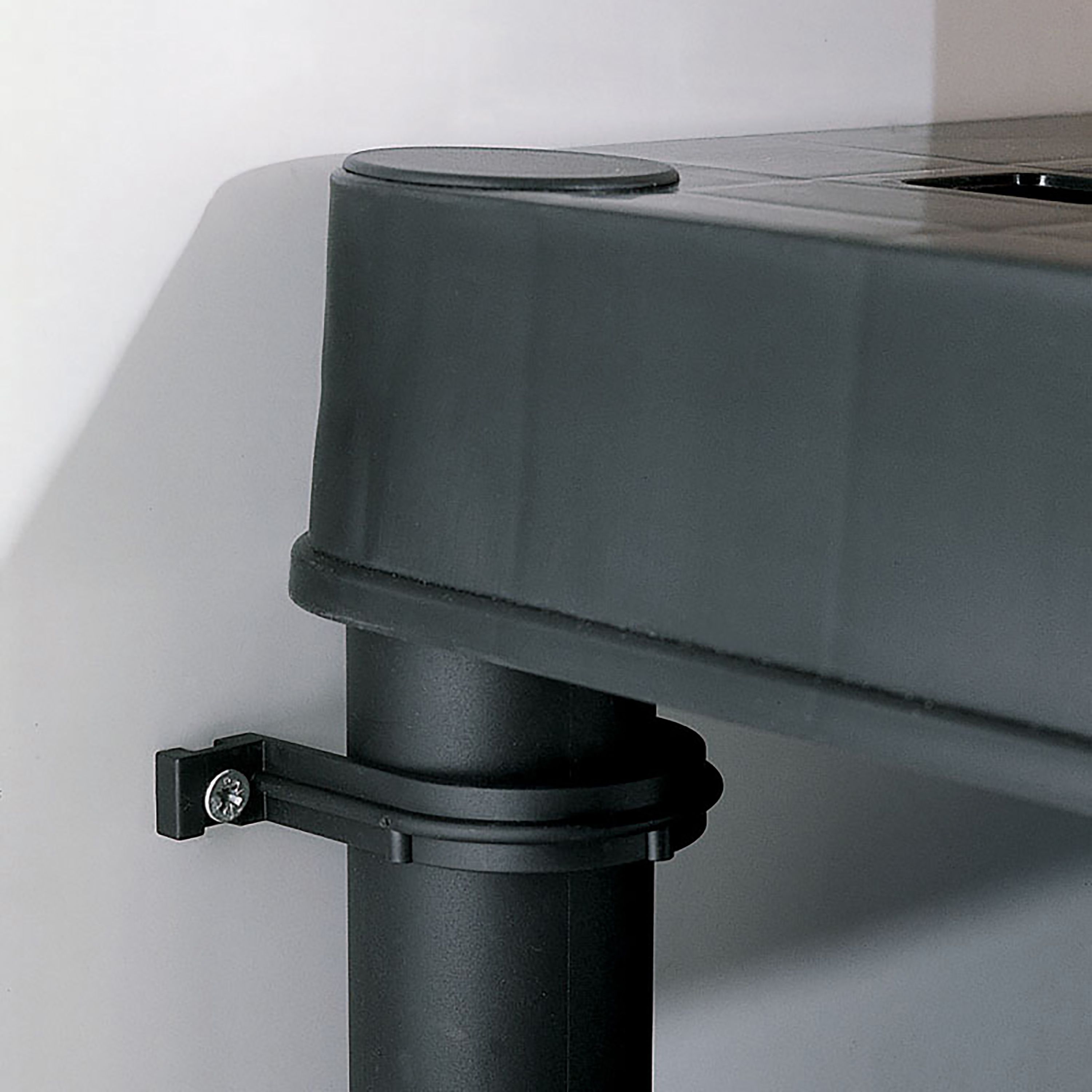 Keter Plus Shelf 4 shelf Plastic Shelving unit (H)1350mm (W)600mm