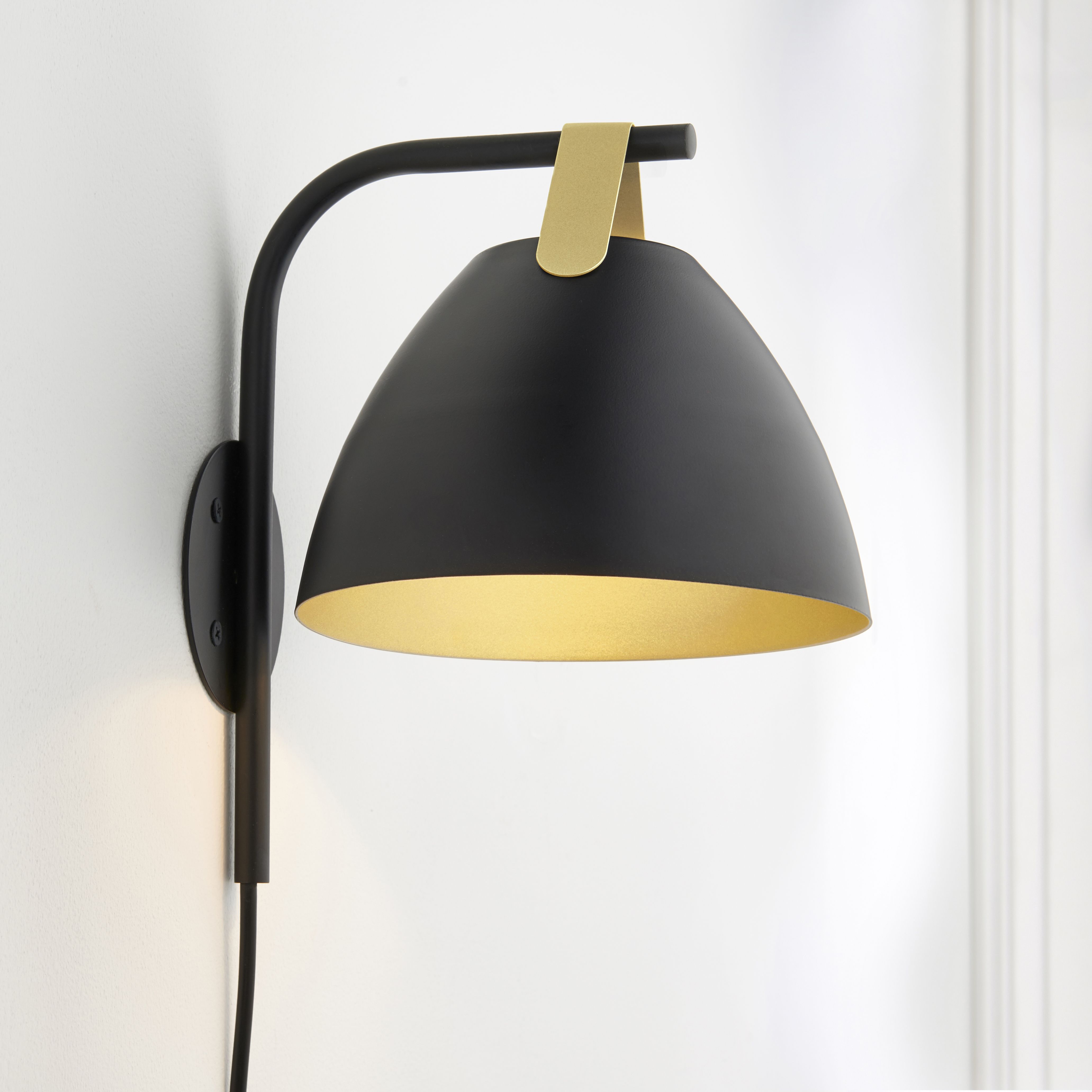 Plug in black on sale wall light