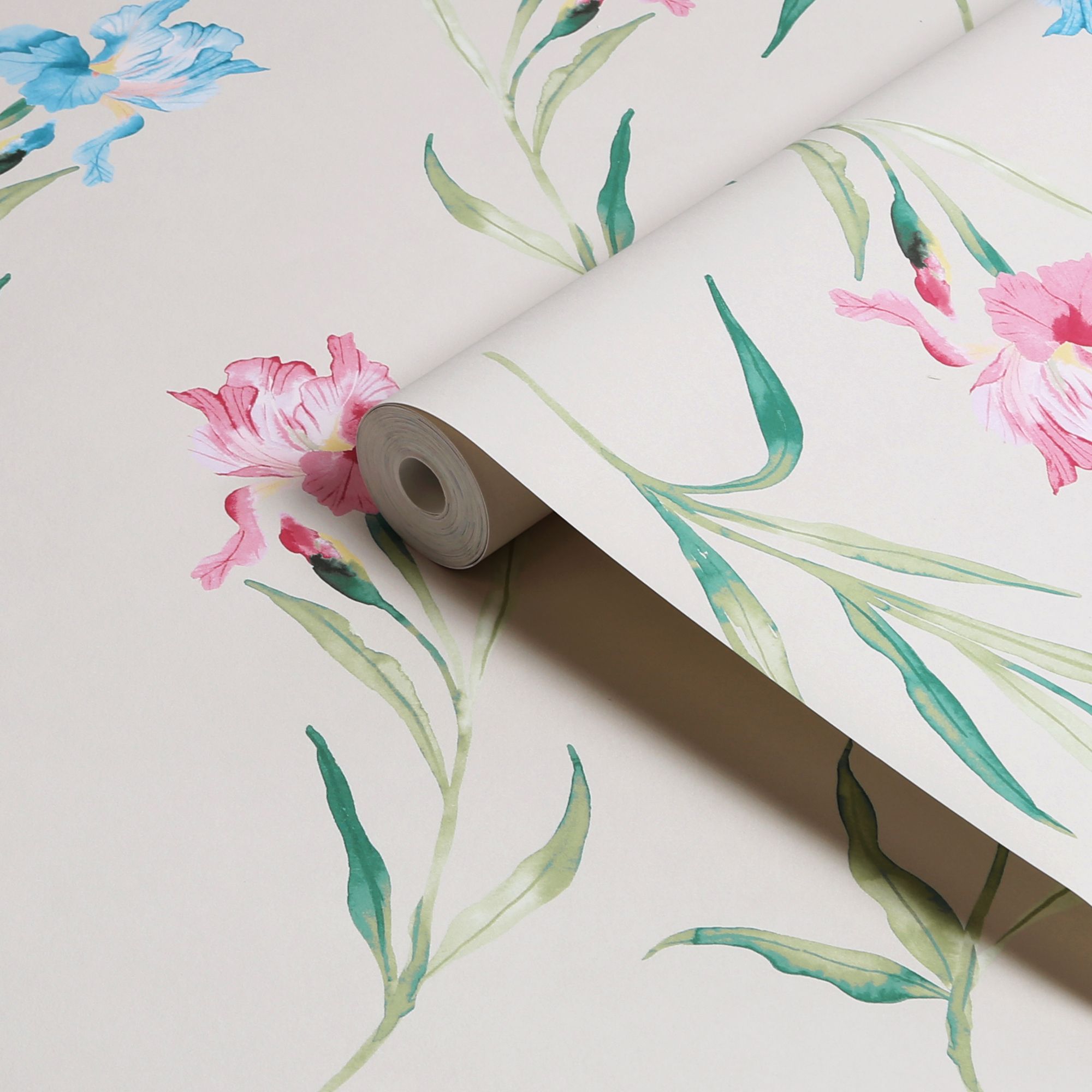 Laura Ashley Botanical Diary Soft Natural Hawling Irises Smooth Wallpaper
