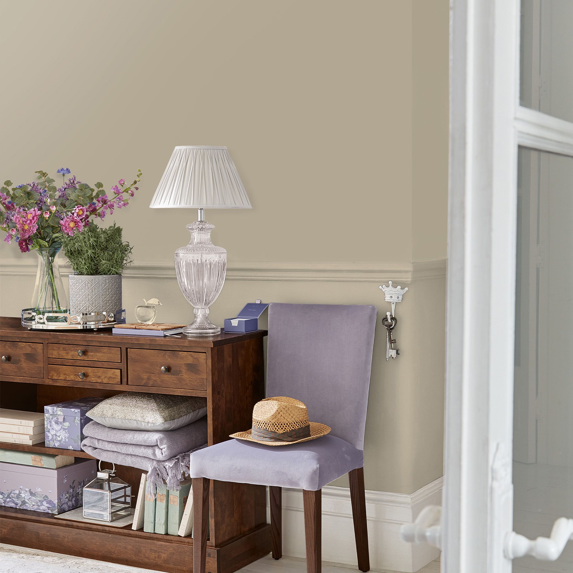 Laura Ashley Creamware Matt Emulsion paint, 5L