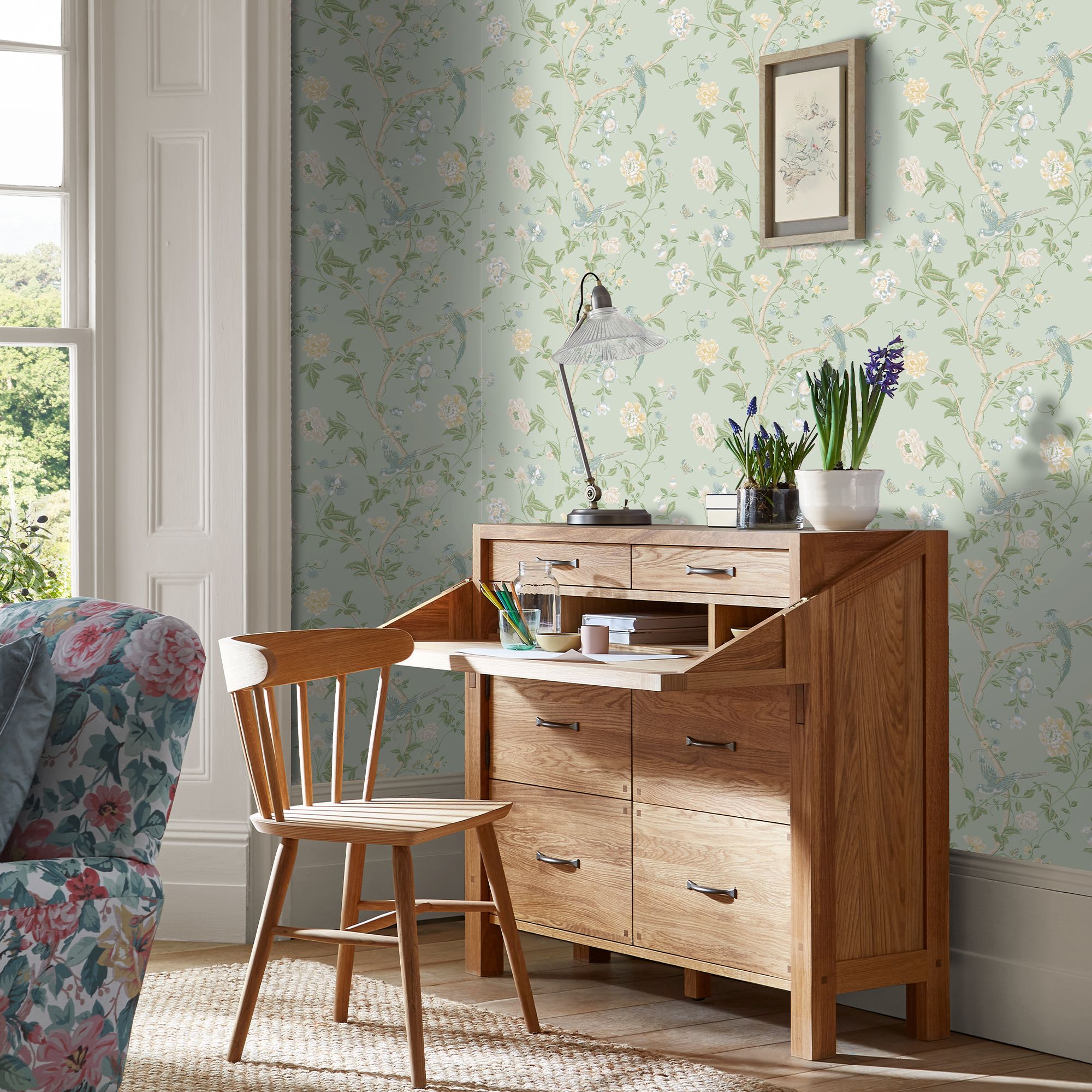 Laura Ashley Summer Palace Summer Palace Eau De Nil Smooth Wallpaper