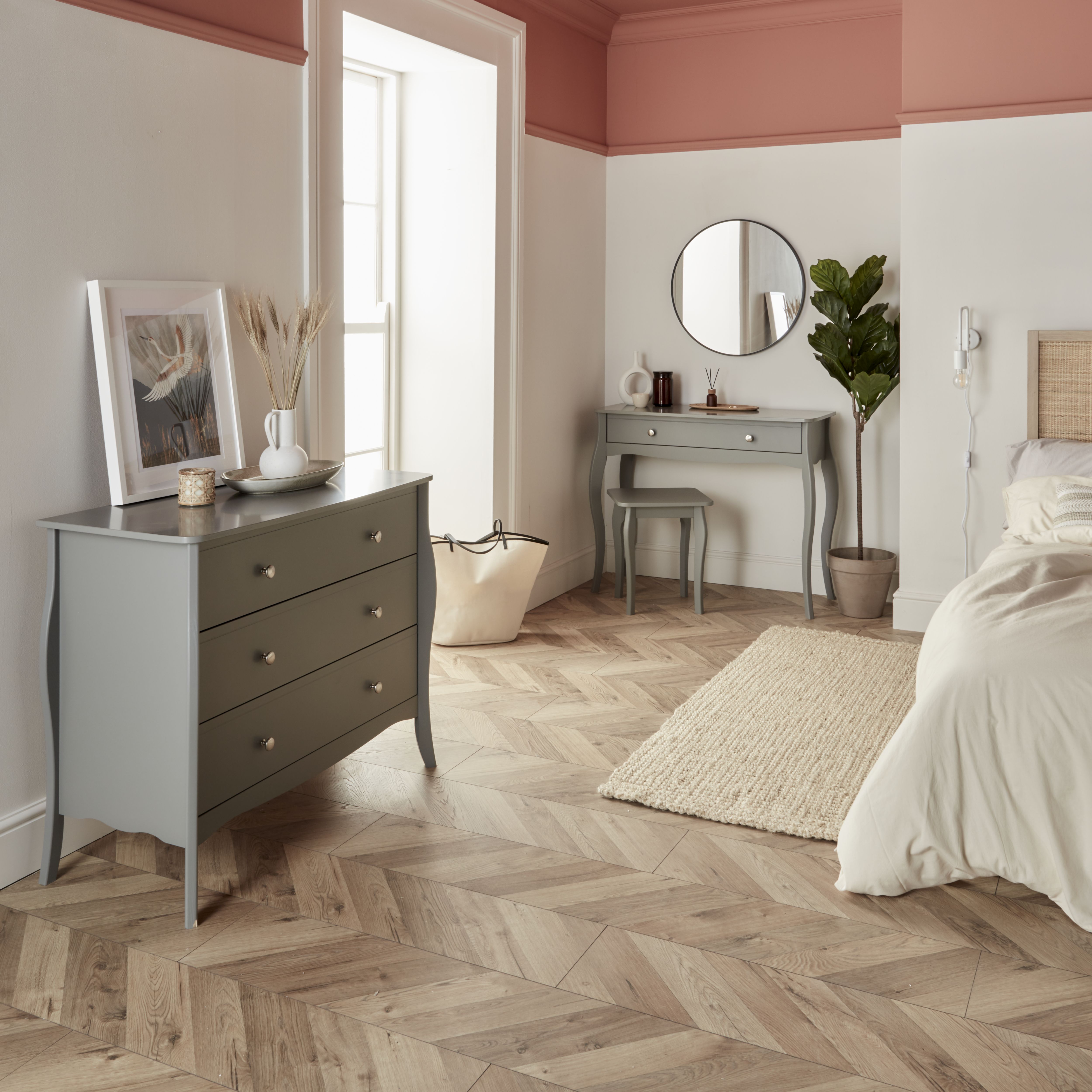 Lautner Satin grey MDF & pine 3 Drawer Wide Chest of drawers (H)800mm (W)965mm (D)450mm