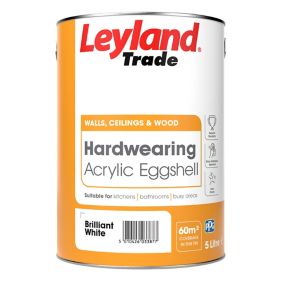 Leyland Trade Brilliant white Eggshell Emulsion paint 5L