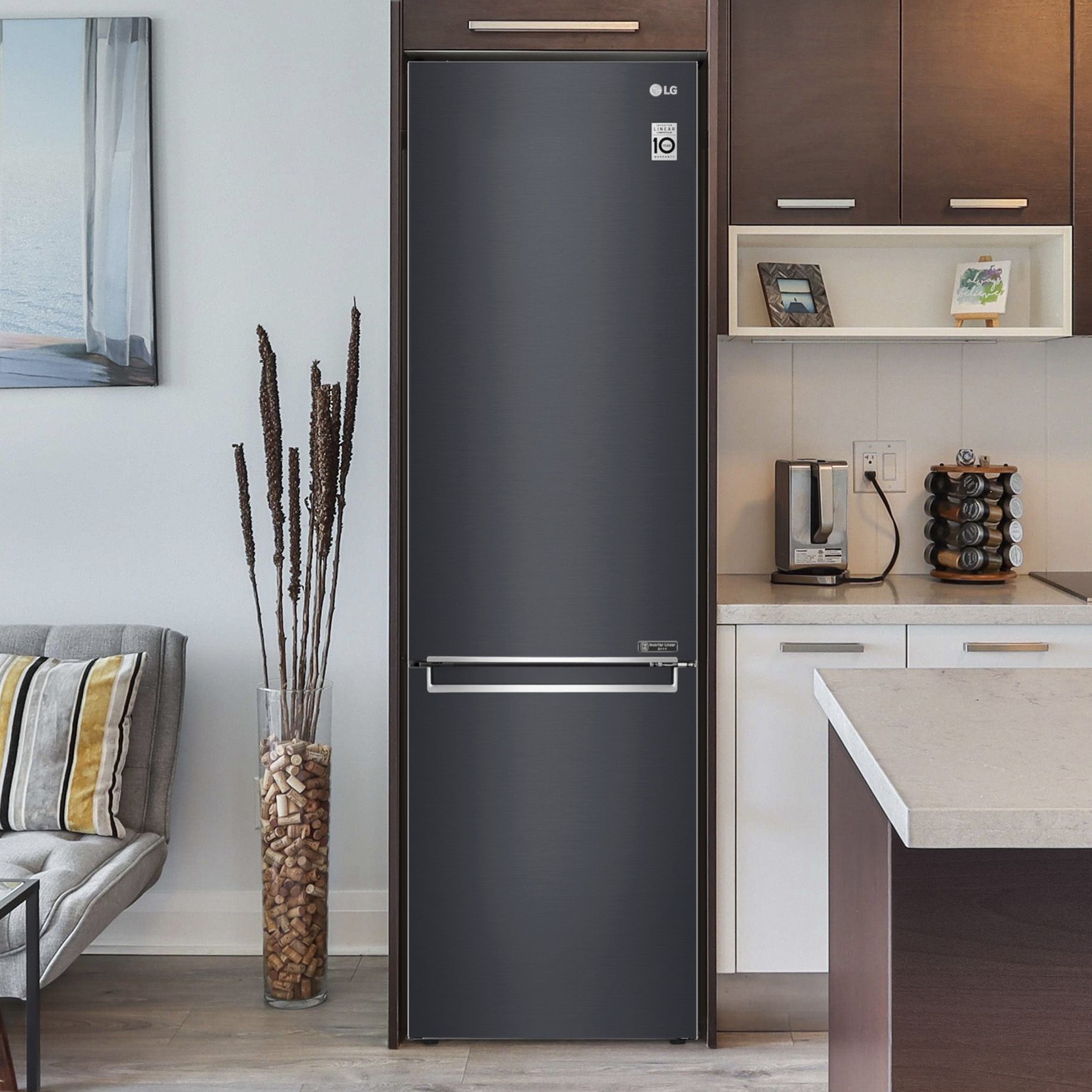LG GBB72MCVBN_BK Freestanding Frost free Fridge freezer - Black