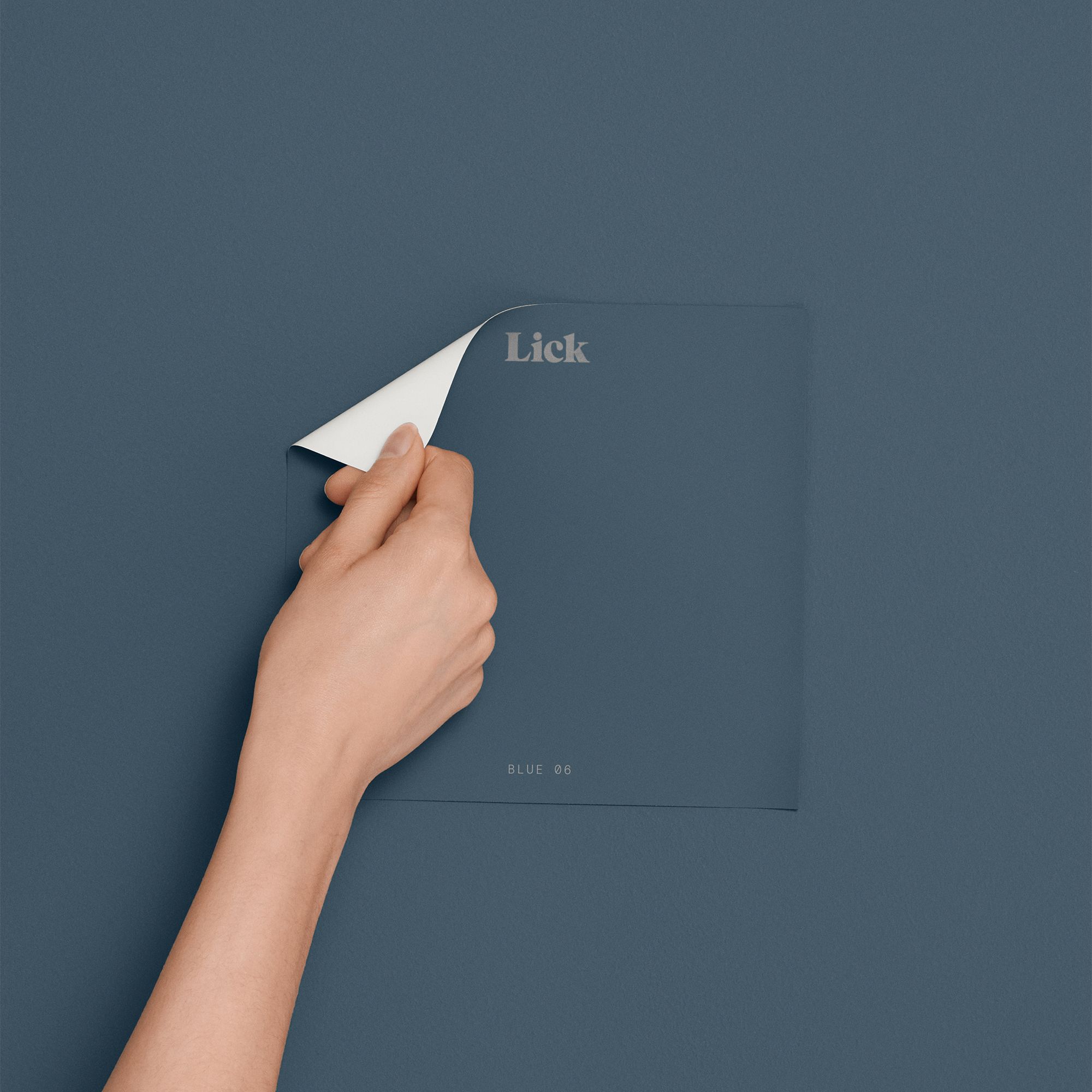 Lick Blue 06 Peel & stick Tester