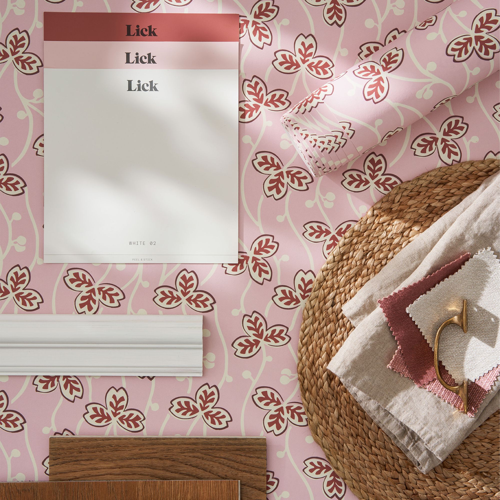 Lick Pink & Red Clover 02 Textured Wallpaper