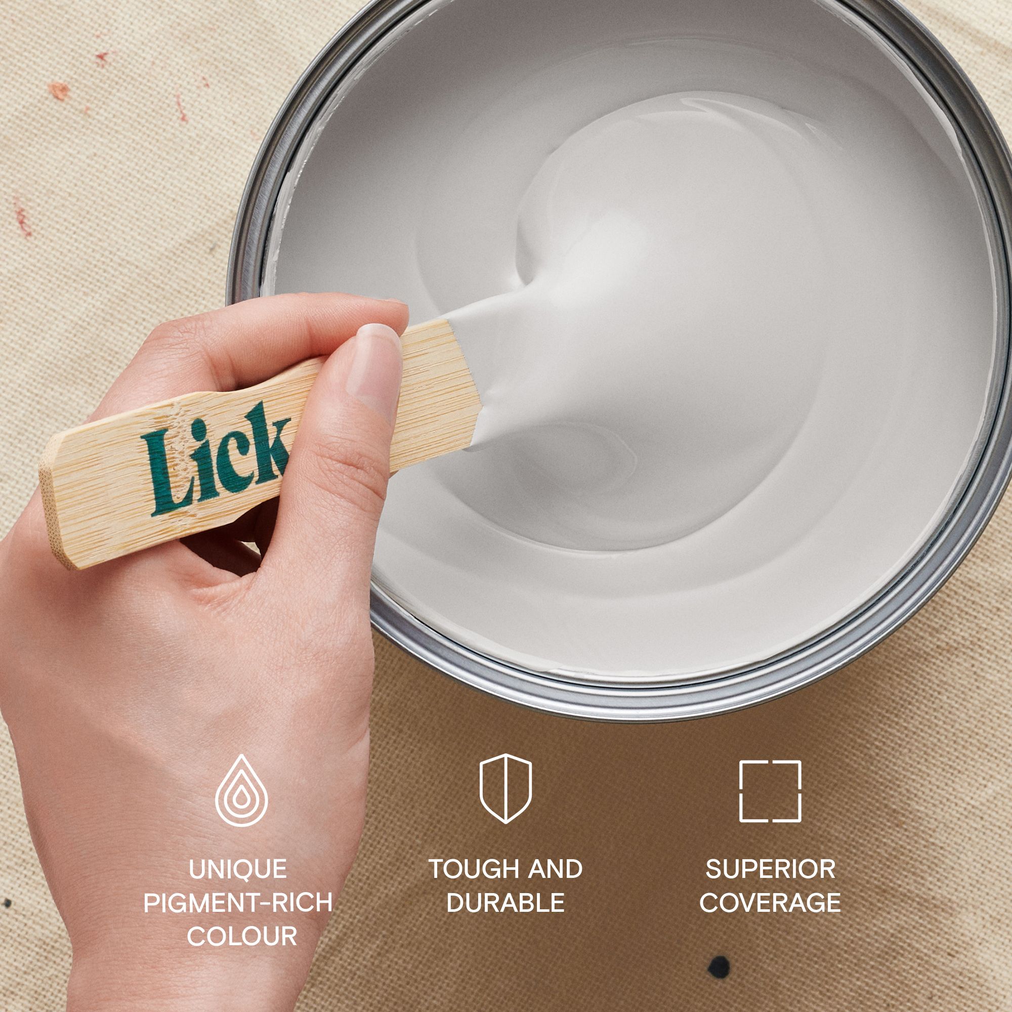 Lick Taupe 02 Peel & stick Tester