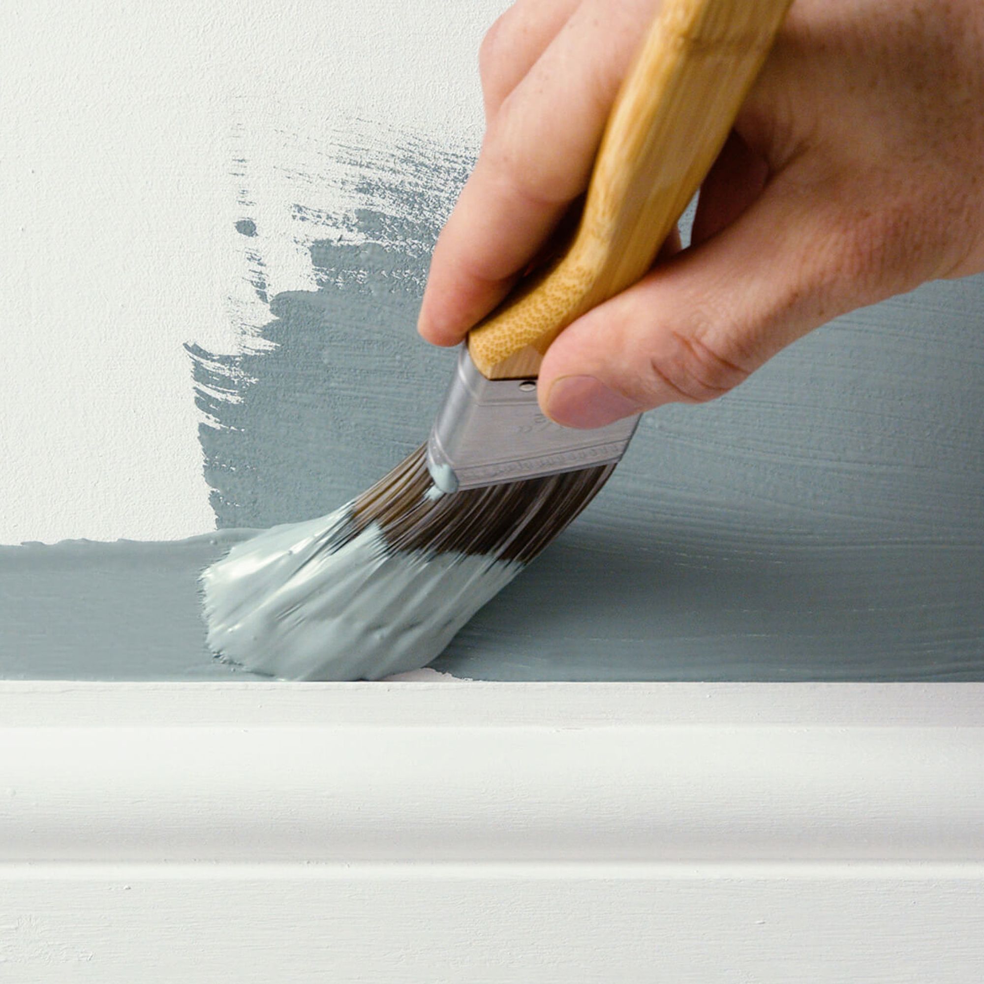 LickTools 1½" Multi-purpose Angled paint brush