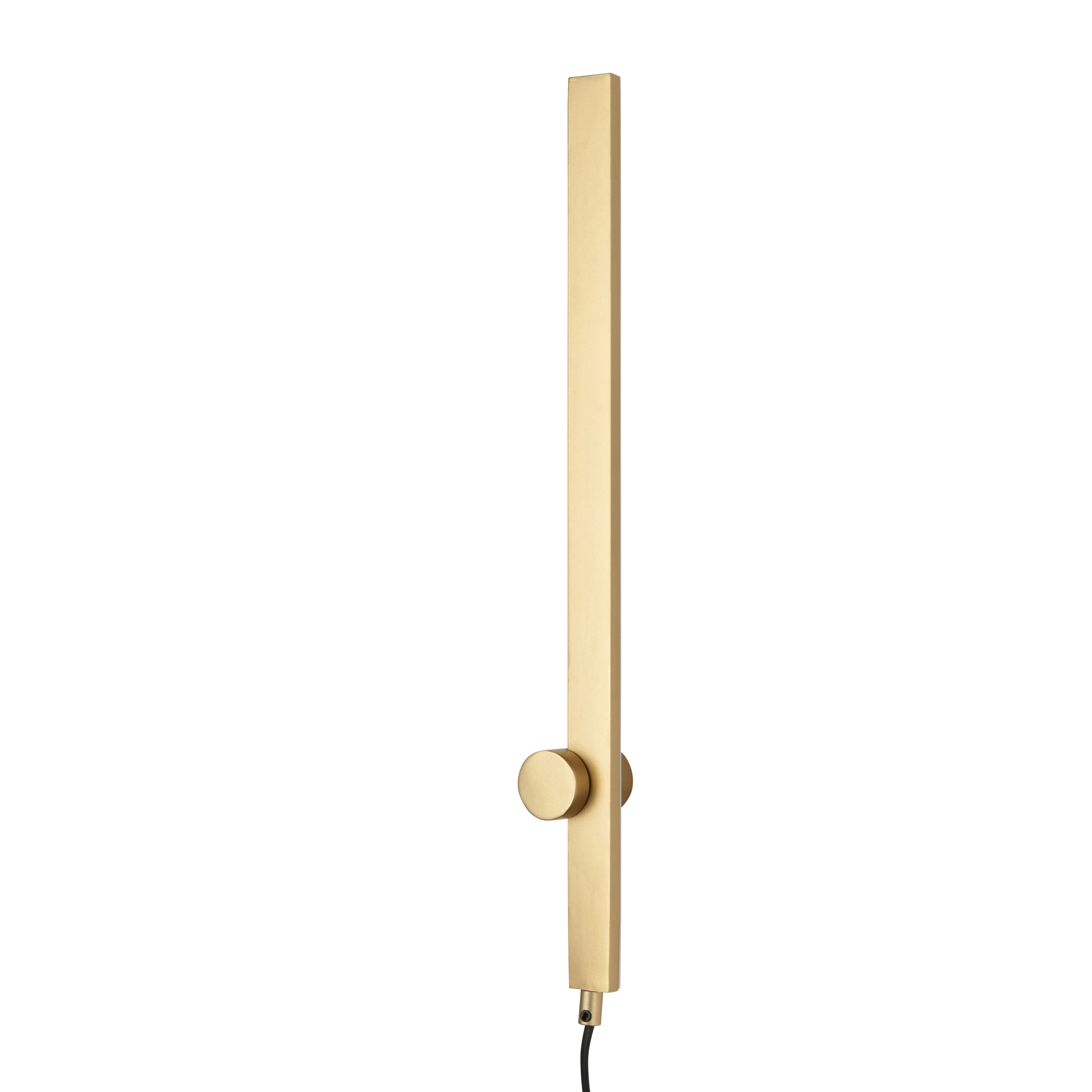 Line Brass effect Plug-in Wall light 97430