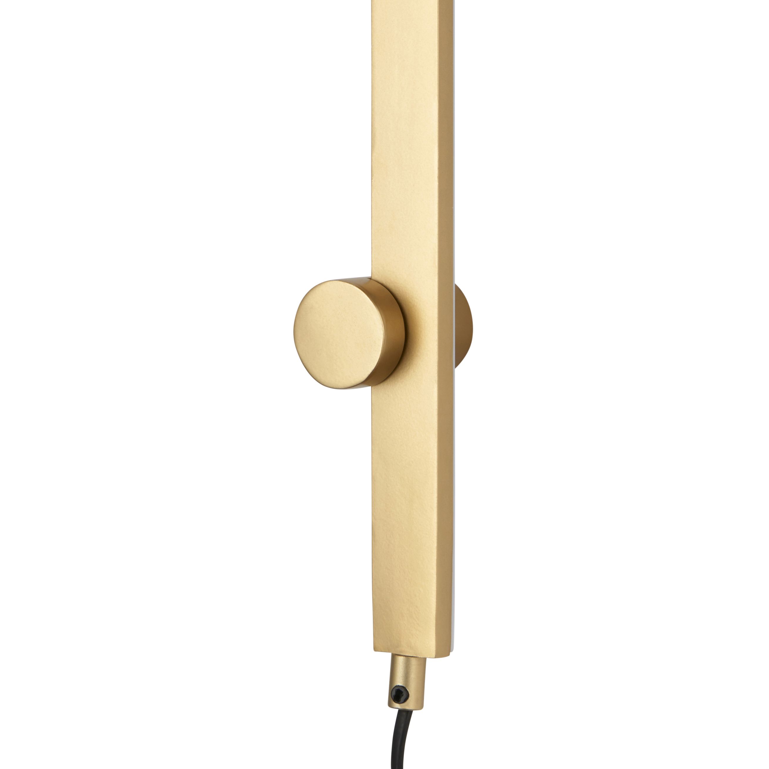 Line Brass effect Plug-in Wall light 97430
