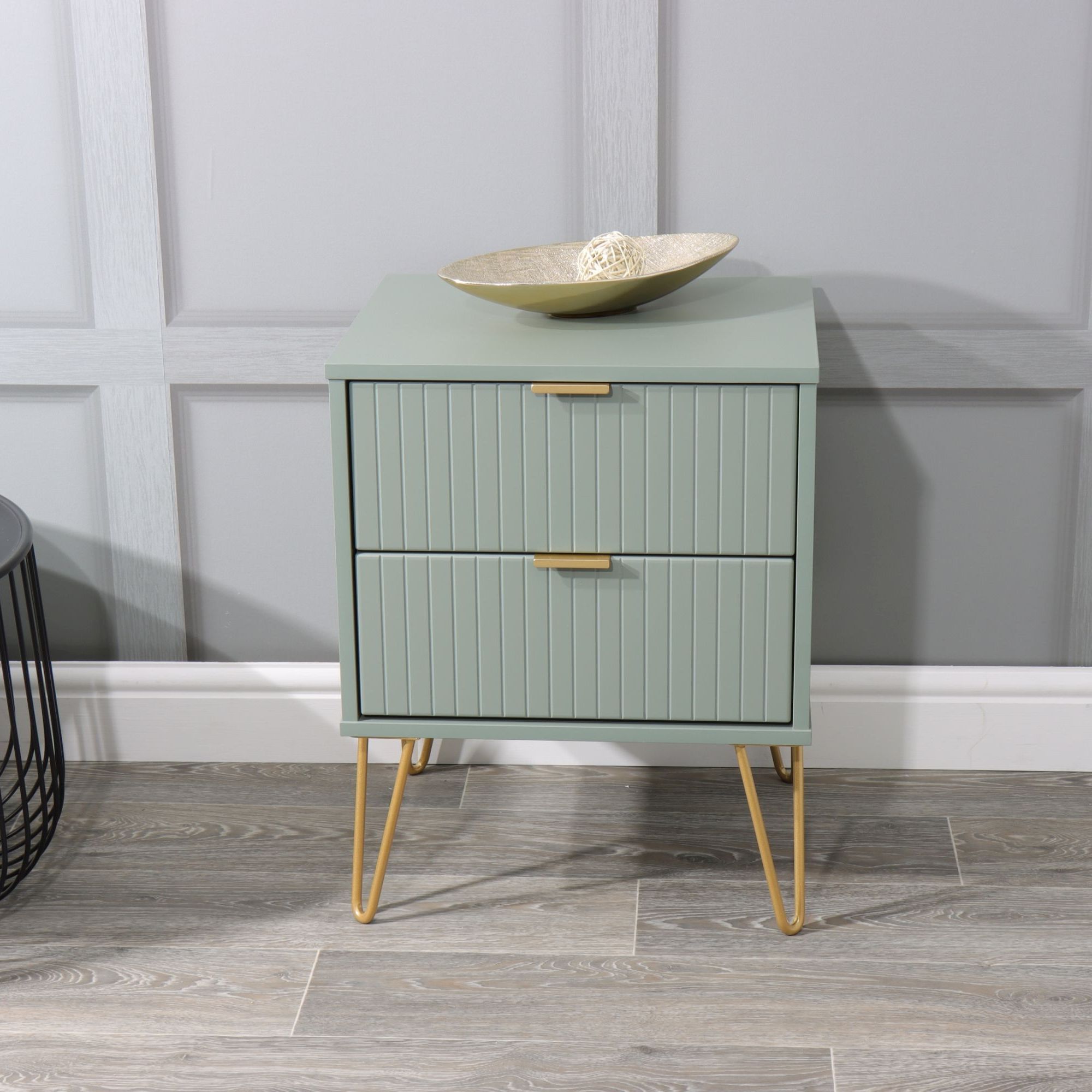 Linear Ready assembled Matt green 2 Drawer Bedside chest (H)505mm (W)395mm (D)415mm