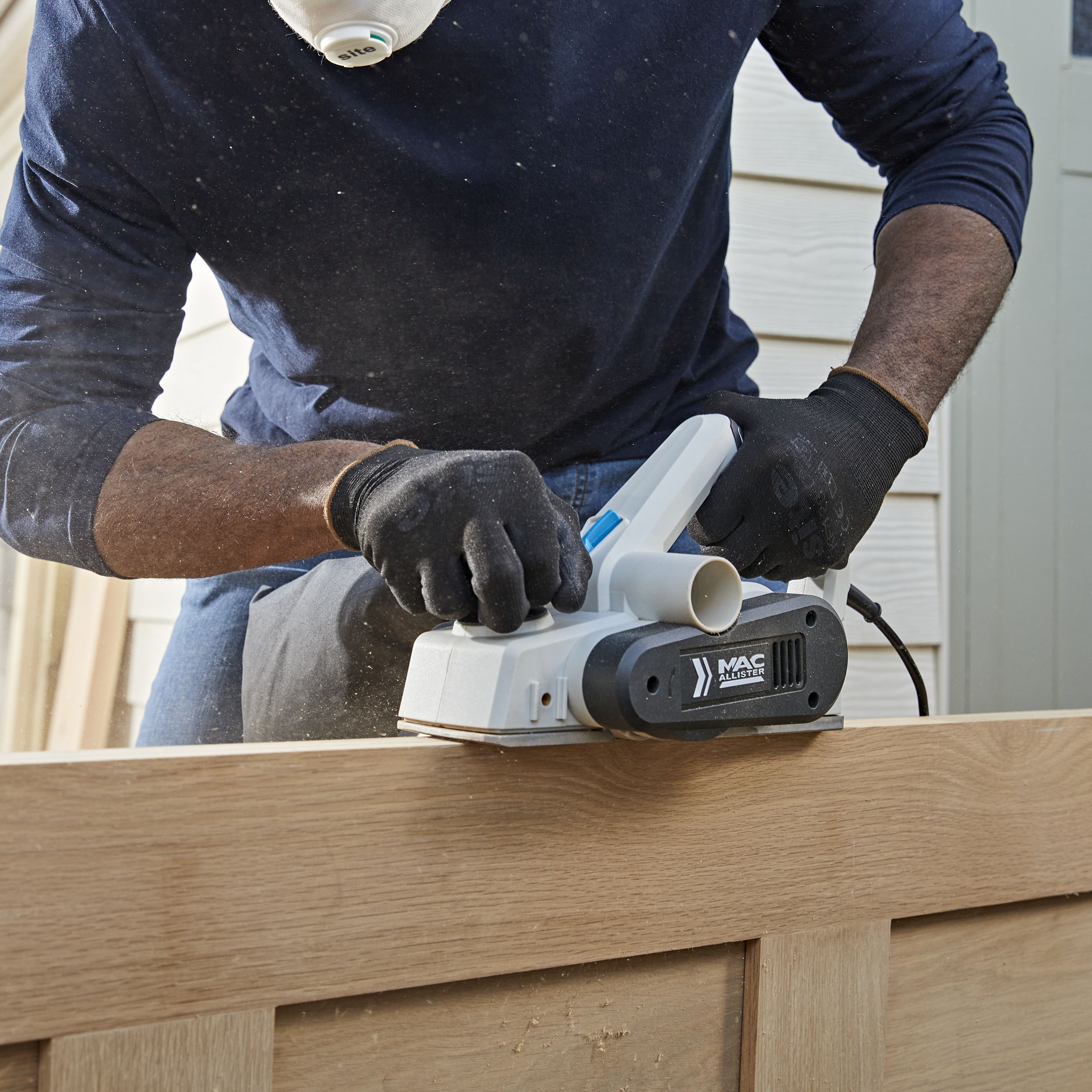 Electric wood clearance planer b&q