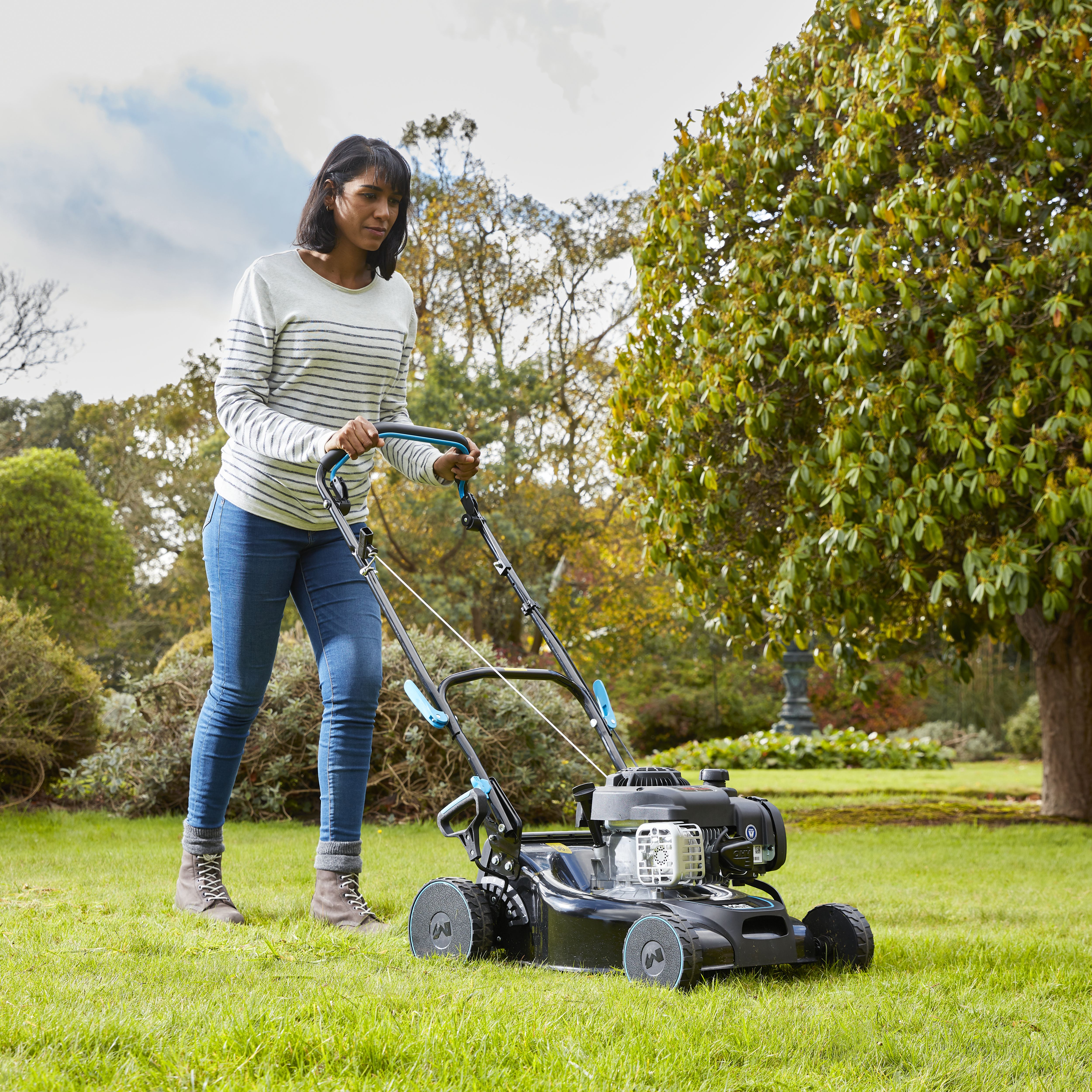 Mac allister compact 2025 cordless 18v lawnmower