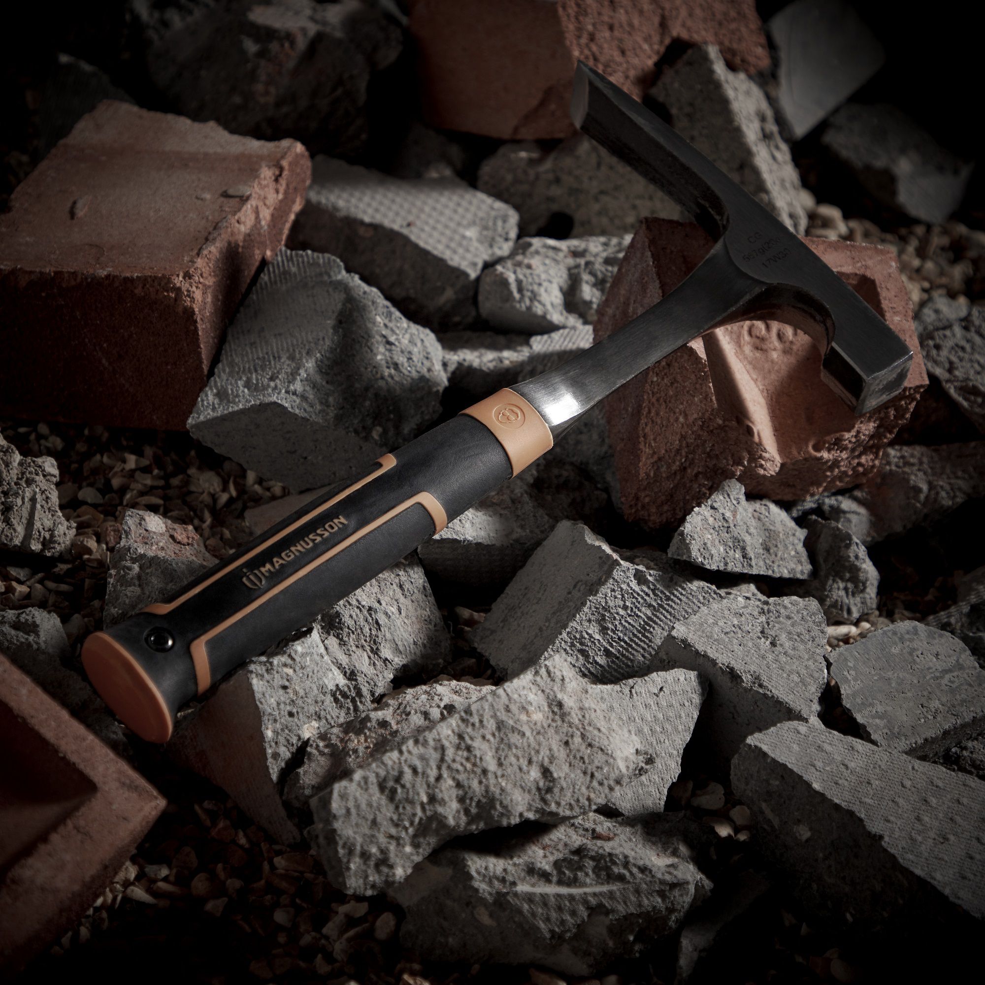 Magnusson Brick Hammer 20oz