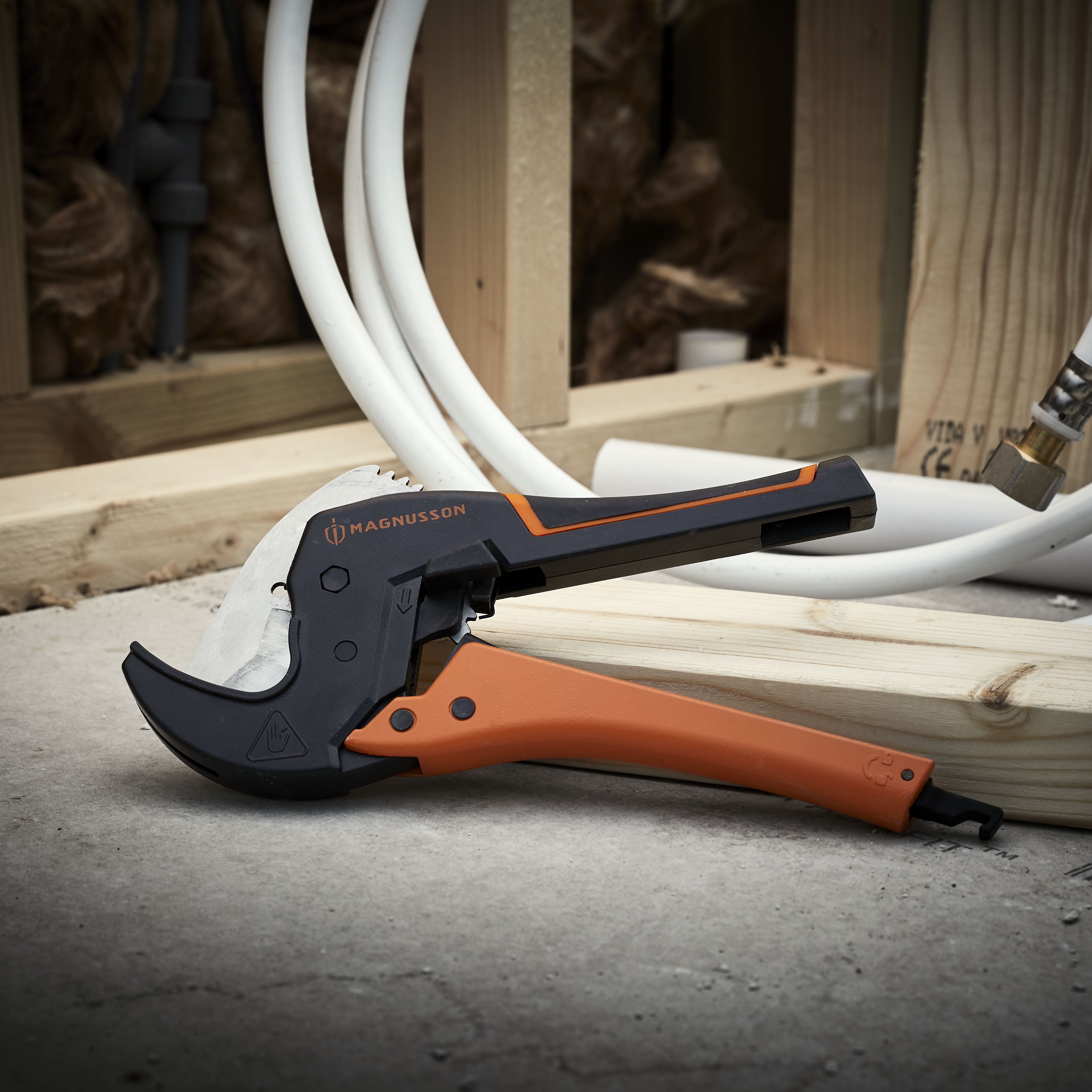 Magnusson Manual 42mm Plastic Pipe cutter