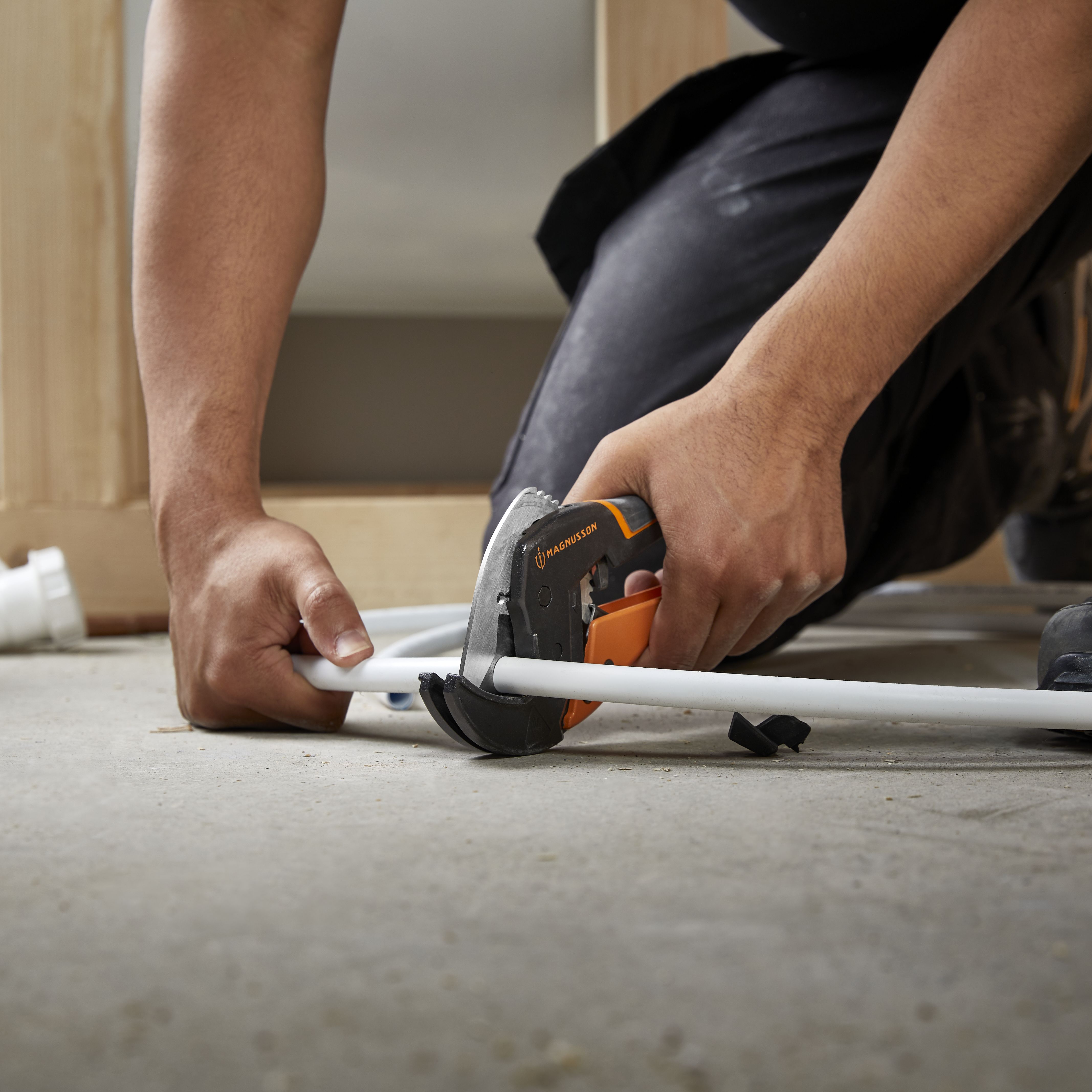 Magnusson Manual 42mm Plastic Pipe cutter