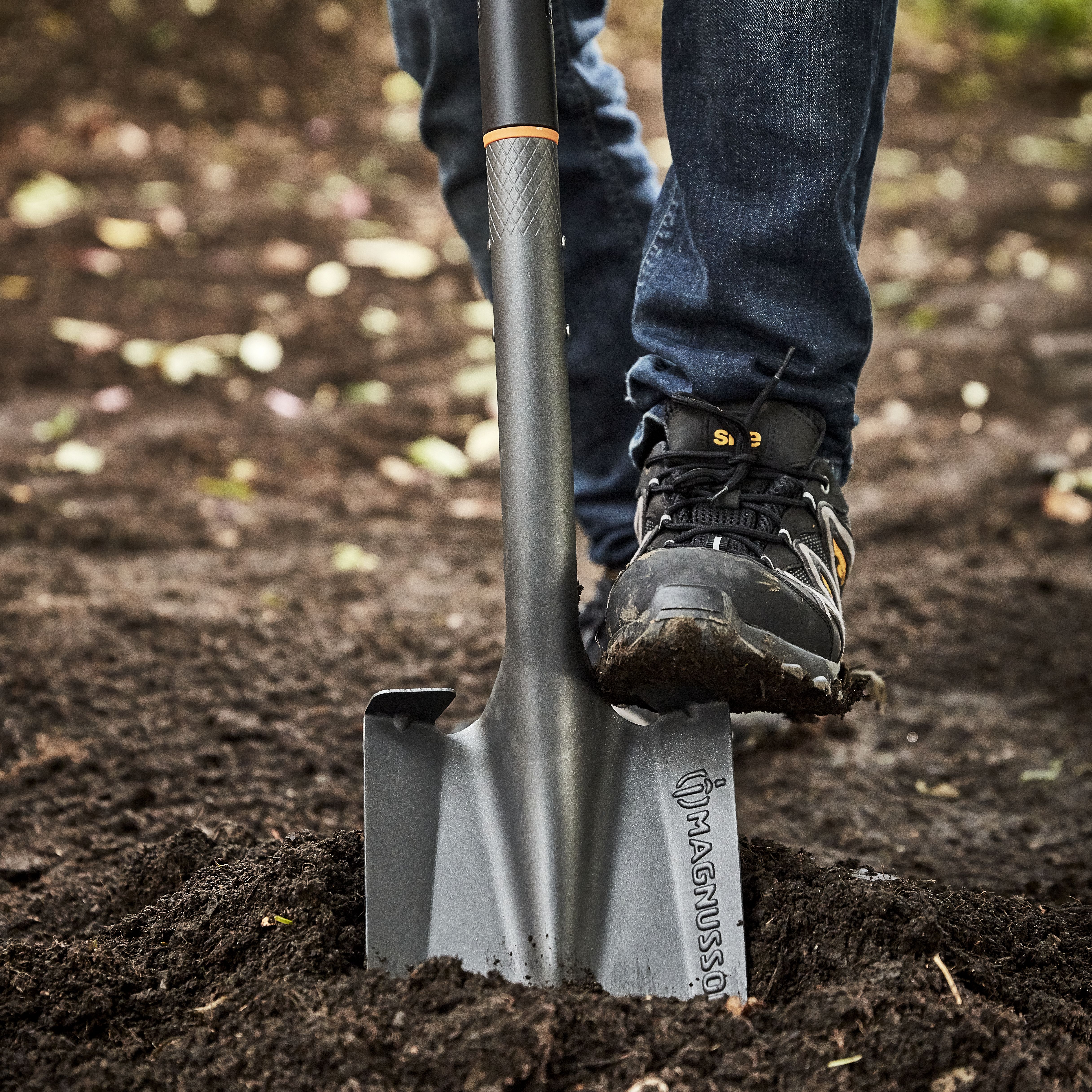 Magnusson Pointed Digging Spade