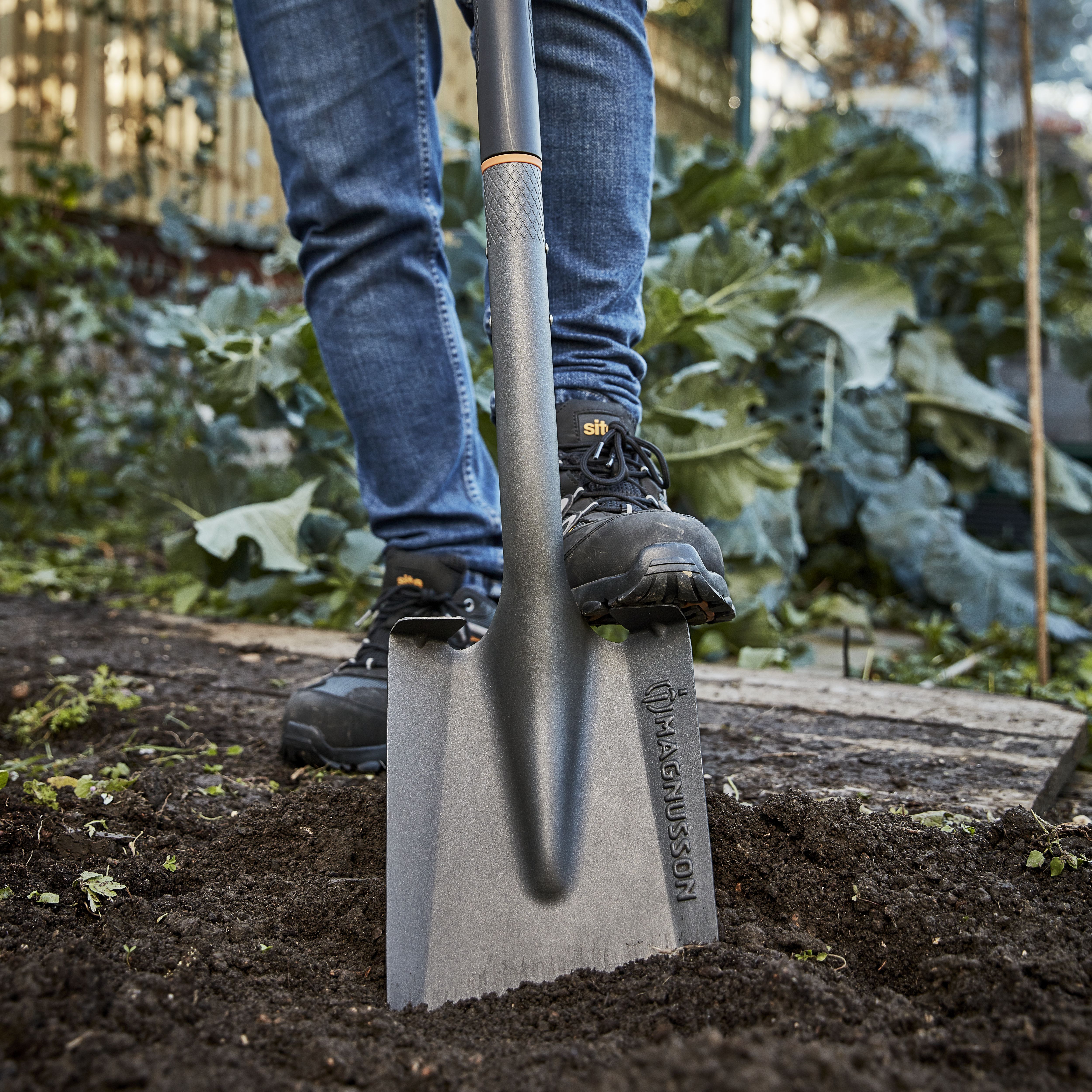 Magnusson Square Digging Spade