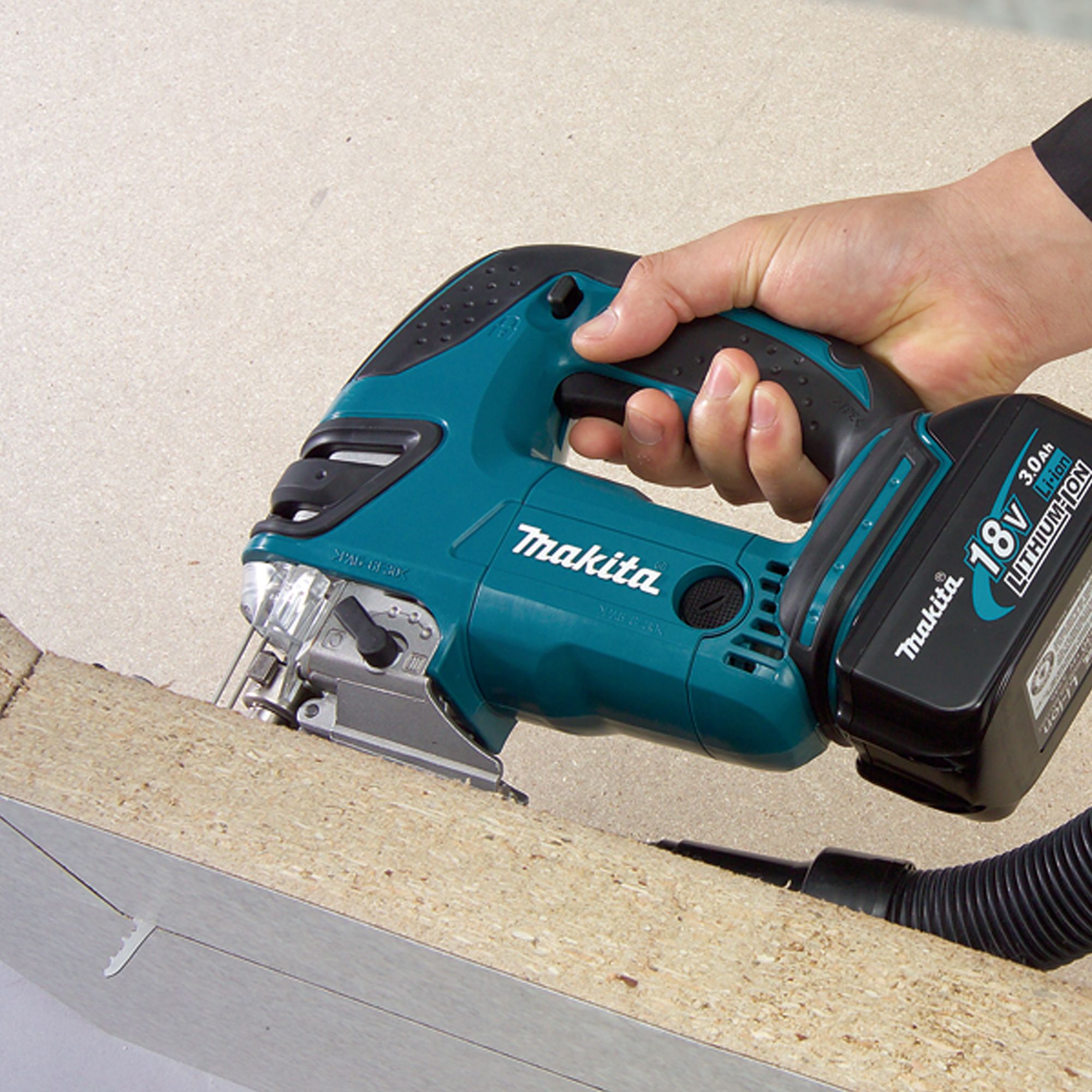 Makita bare online unit