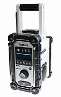 Makita 240V DAB/FM Aux Corded Site radio DMR104 - white