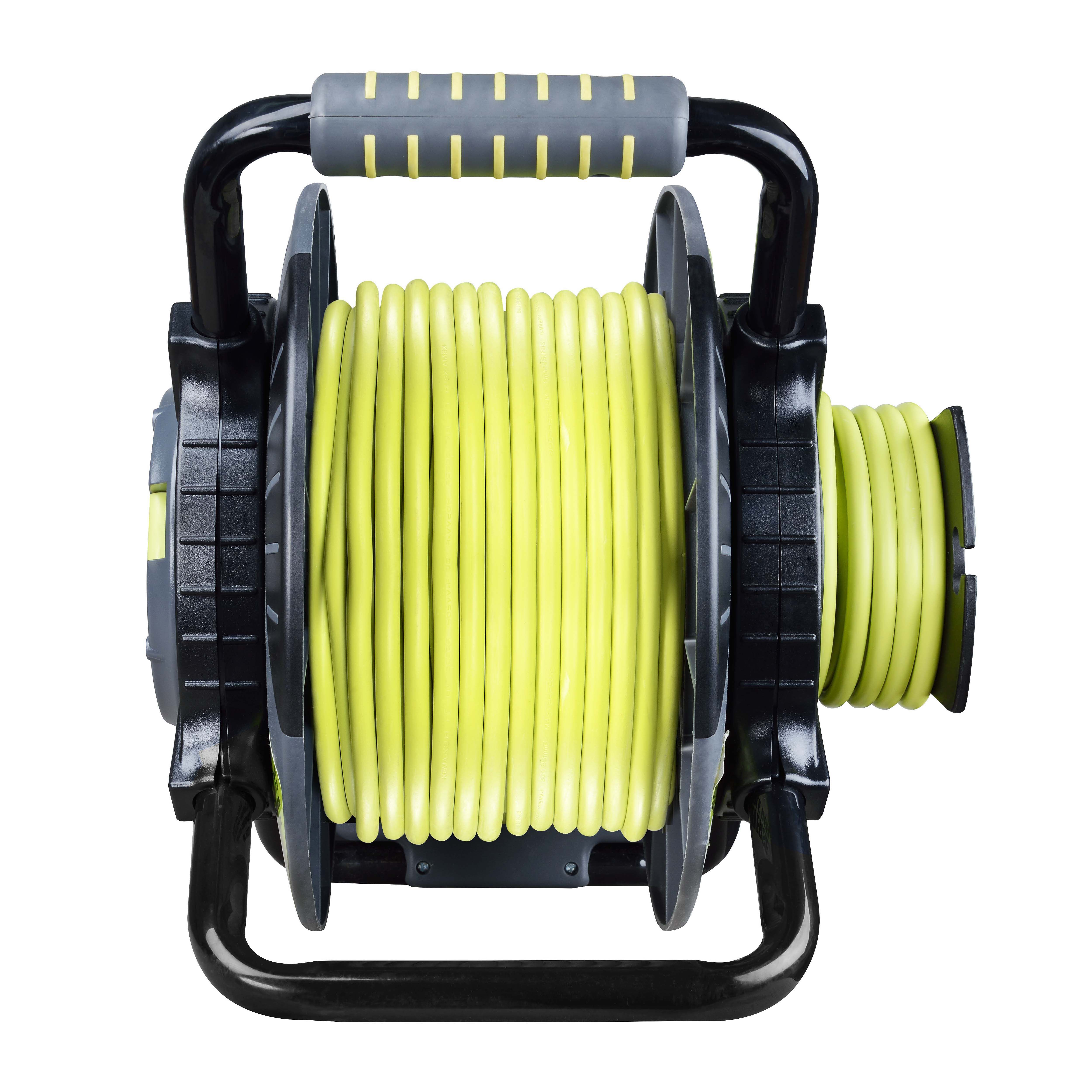 Masterplug IP54 Rated Reverse Anti Twist 1 socket Grey & green Indoor & outdoor Cable reel, 30m