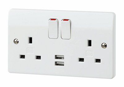 MK White USB socket, 2 x 2.1A USB | Tradepoint