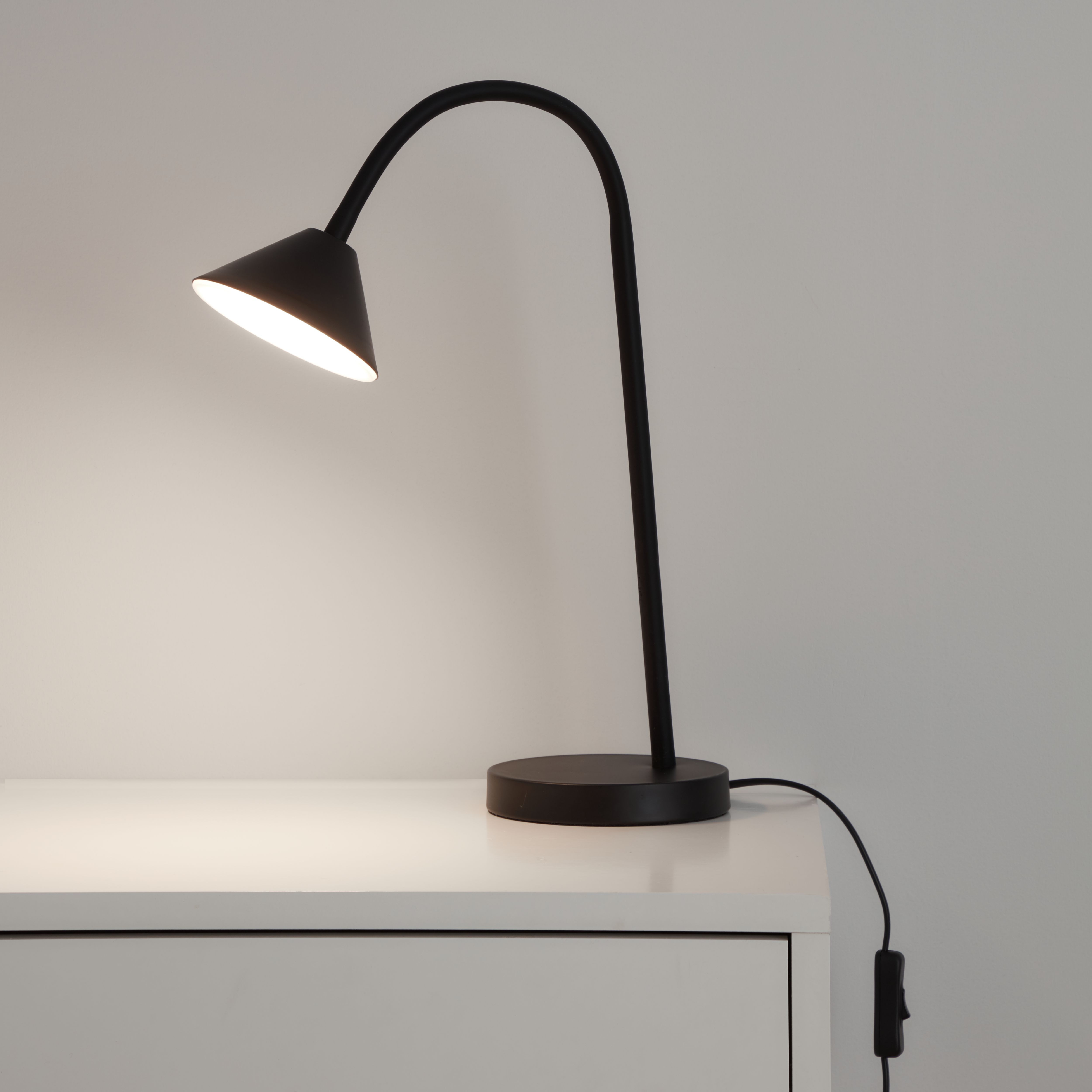 Modern Conical Matt Black Table light