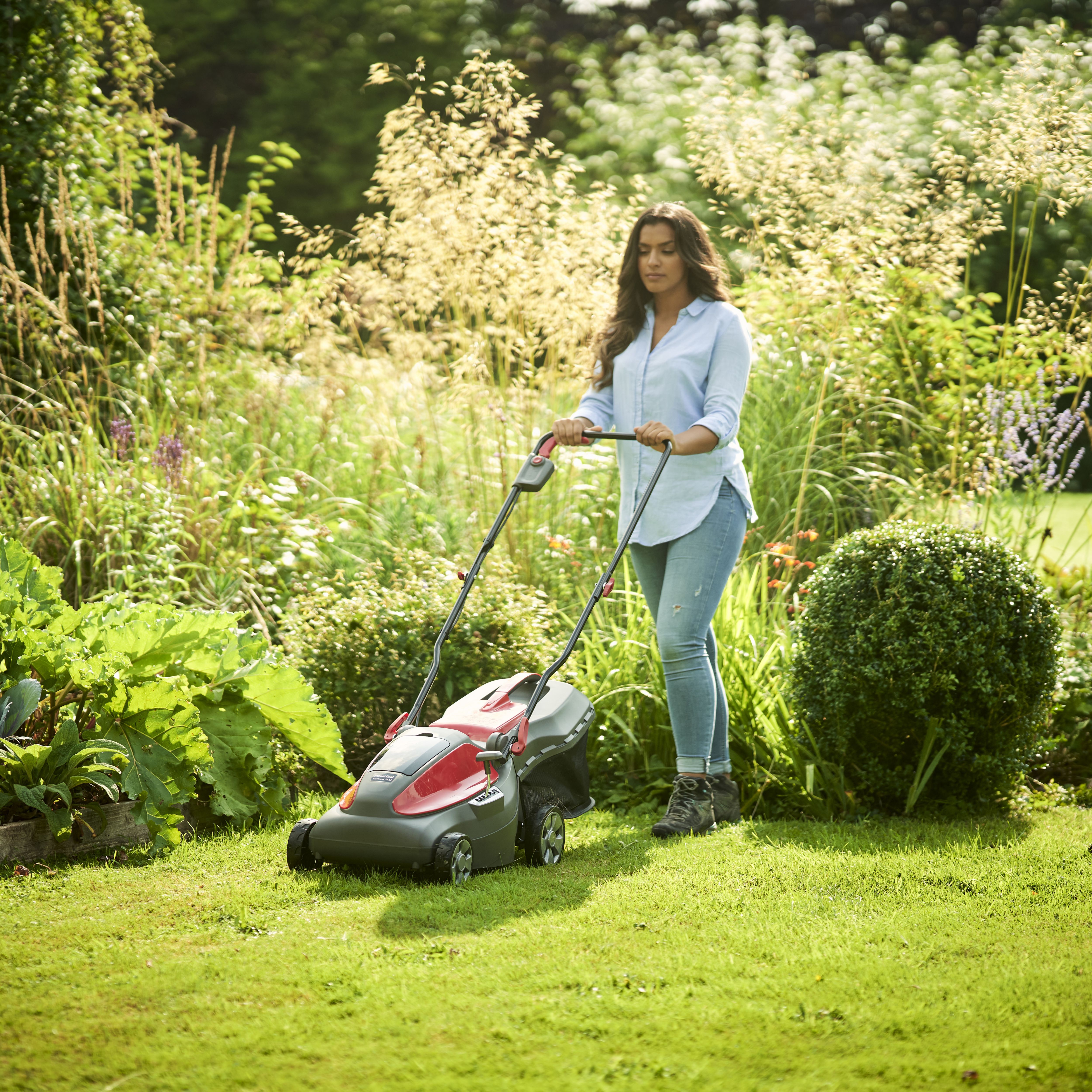 Cordless rotary deals lawnmower