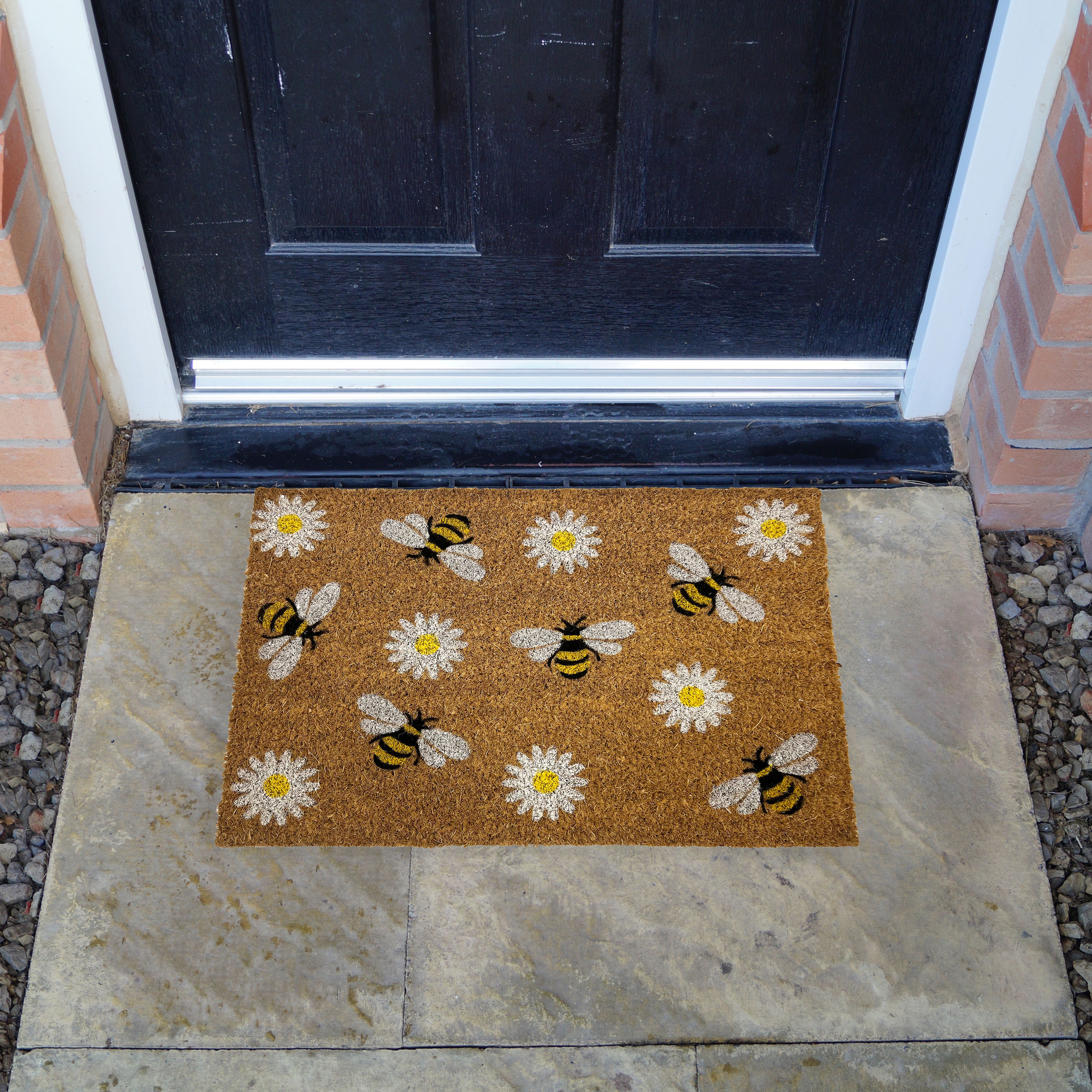Natural & White Bee & Daisy Rectangular Door mat, 57cm x 40cm