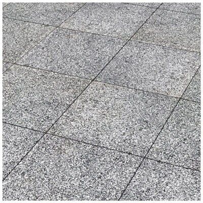 New Rhode Island Light grey Natural granite Paving slab, 0.16m² (L)400mm (W)400mm