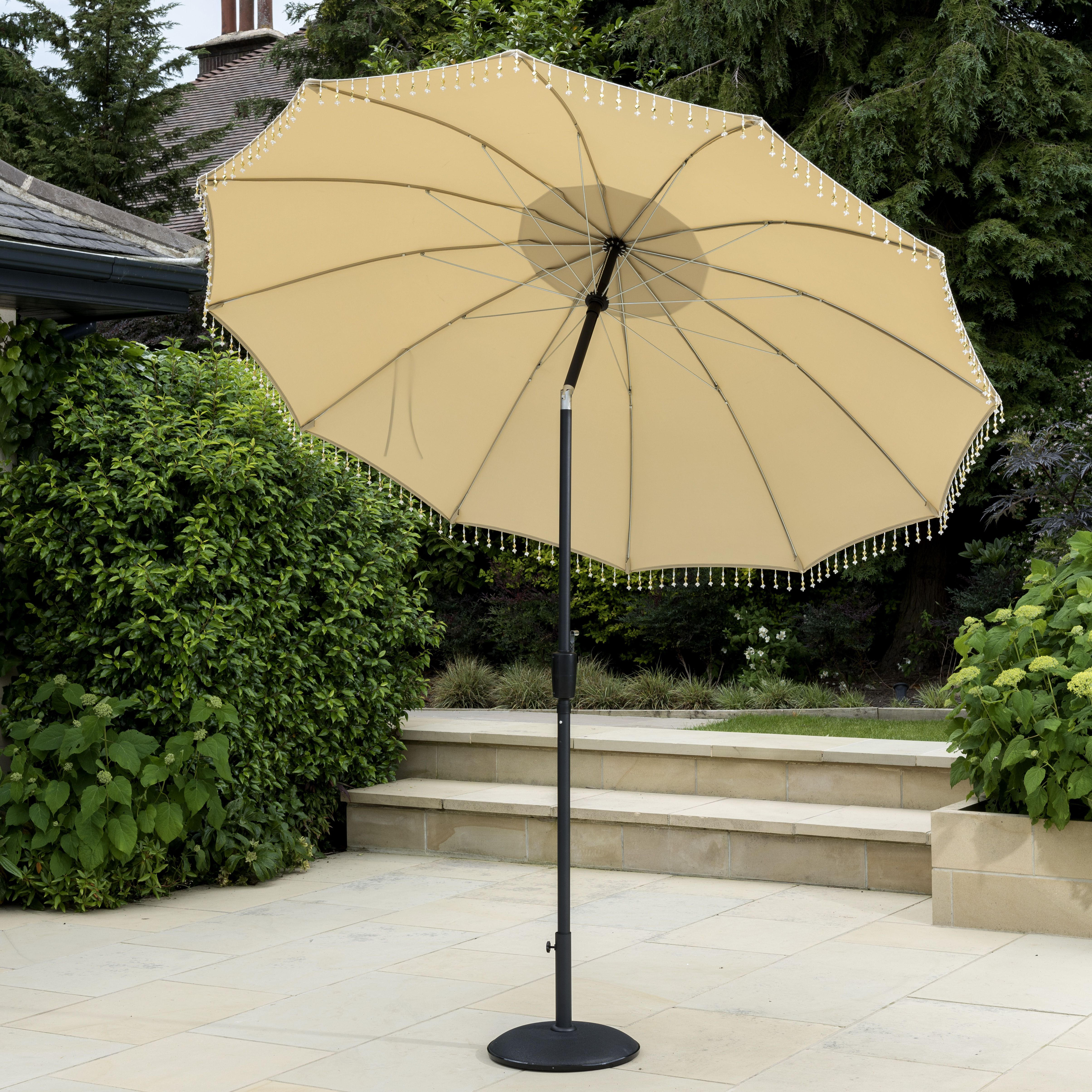Norfolk Leisure Carrousel (W) 2.5m (H) 2.4m Beige Parasol