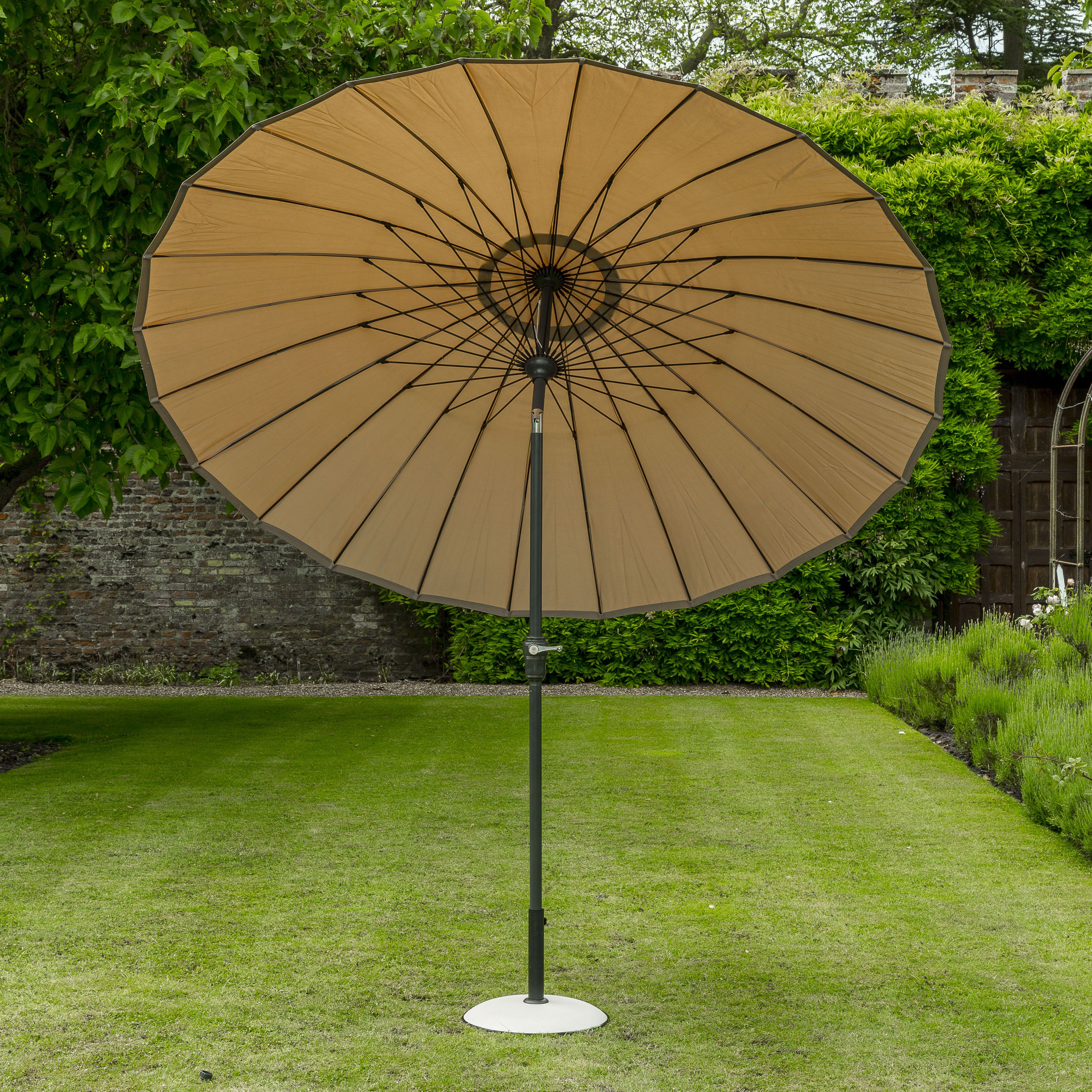 Norfolk Leisure Geisha (W) 2.5m (H) 2.4m Beige Parasol