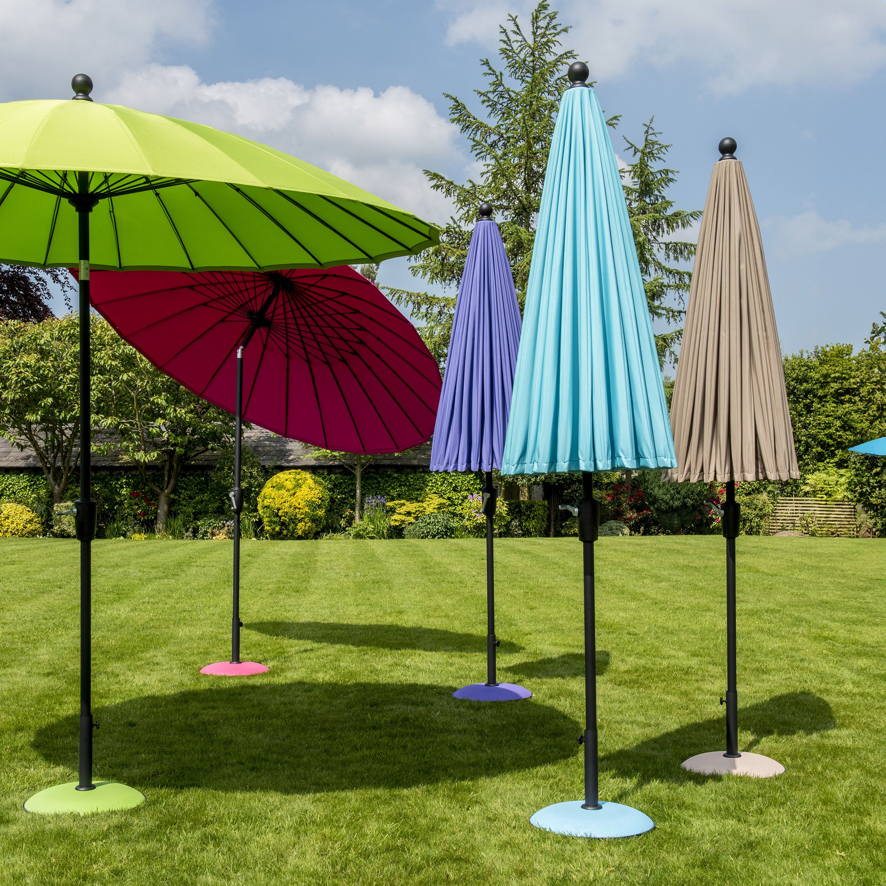 Norfolk Leisure Geisha (W) 2.5m (H) 2.4m Beige Parasol