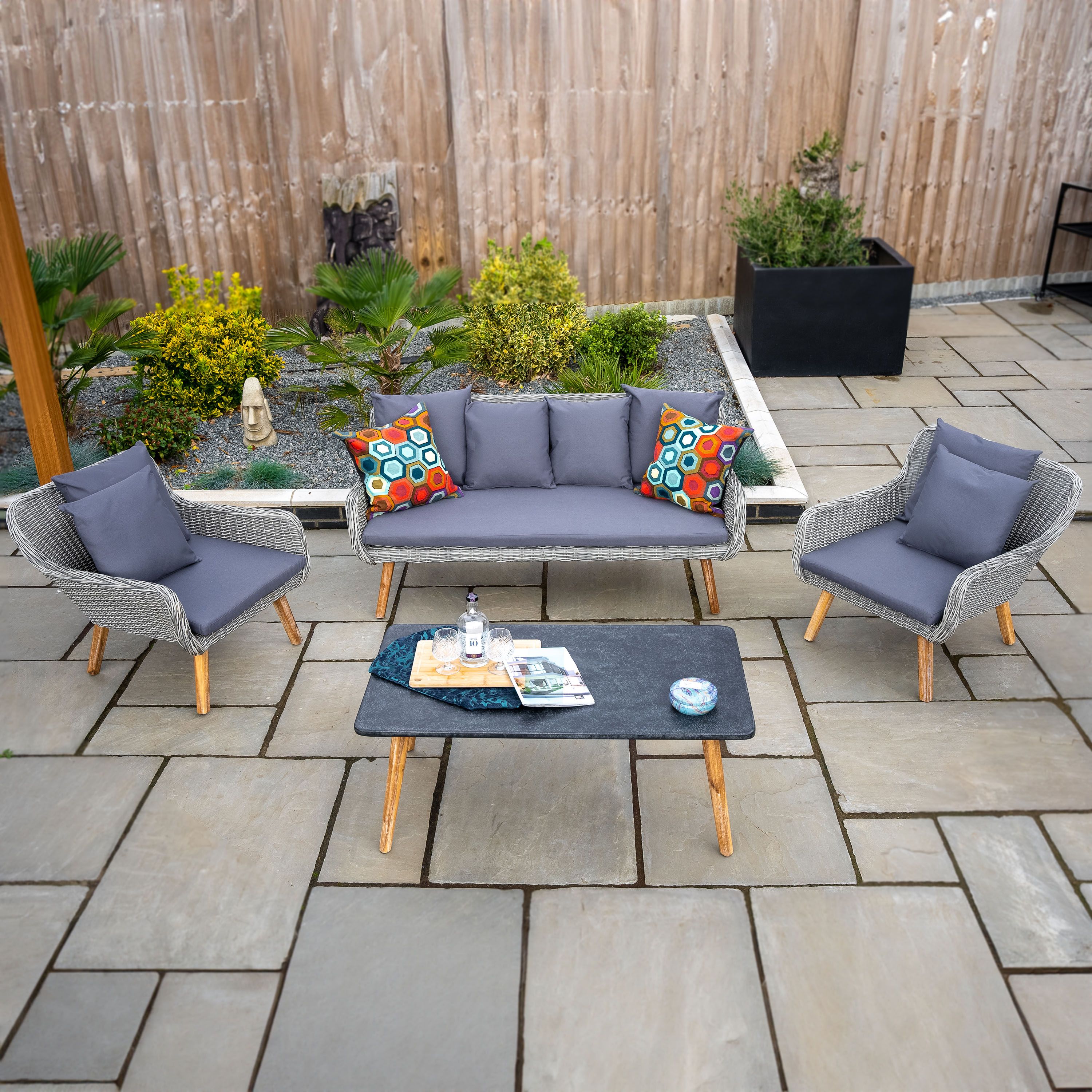 Norfolk Leisure Midori Grey Metal 4 Seater Garden furniture set