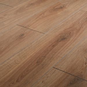 Image of GoodHome Neston Natural Oak effect Laminate flooring 1.3m² Pack