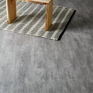 Image of Caloundra Grey Oak effect Laminate Flooring