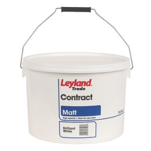 Image of Leyland Trade Contract Brilliant white Matt Emulsion paint 10L