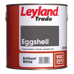 Image of Leyland Trade Pure brilliant white Eggshell Metal & wood paint 2.5L