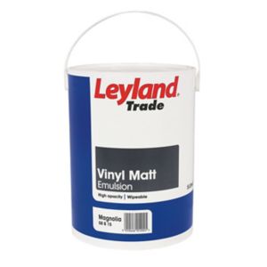 Image of Leyland Trade Magnolia Matt Emulsion paint 5L