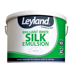 Image of Leyland Brilliant white Silk Emulsion paint 10L