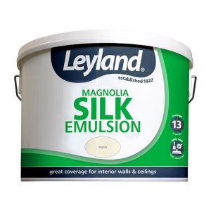 Image of Leyland Magnolia Silk Emulsion paint 10L