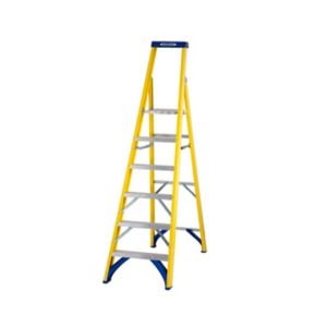 Werner 6 Tread Fibreglass Platform Step Ladder (H)1.41M