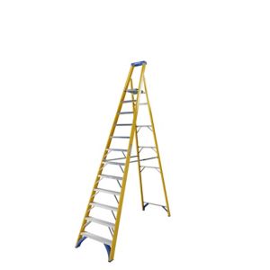 Image of Werner 12 tread Aluminium & fibreglass Platform step Ladder (H)3.41m