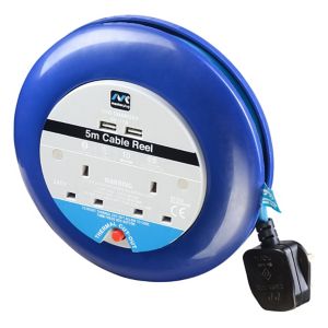 Image of Masterplug 2 socket Cable reel with USBs 5m