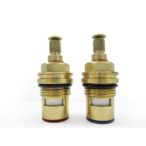 Image of Plumbsure Brass Threaded Tap gland ¼" (Dia)10mm Pack of 2